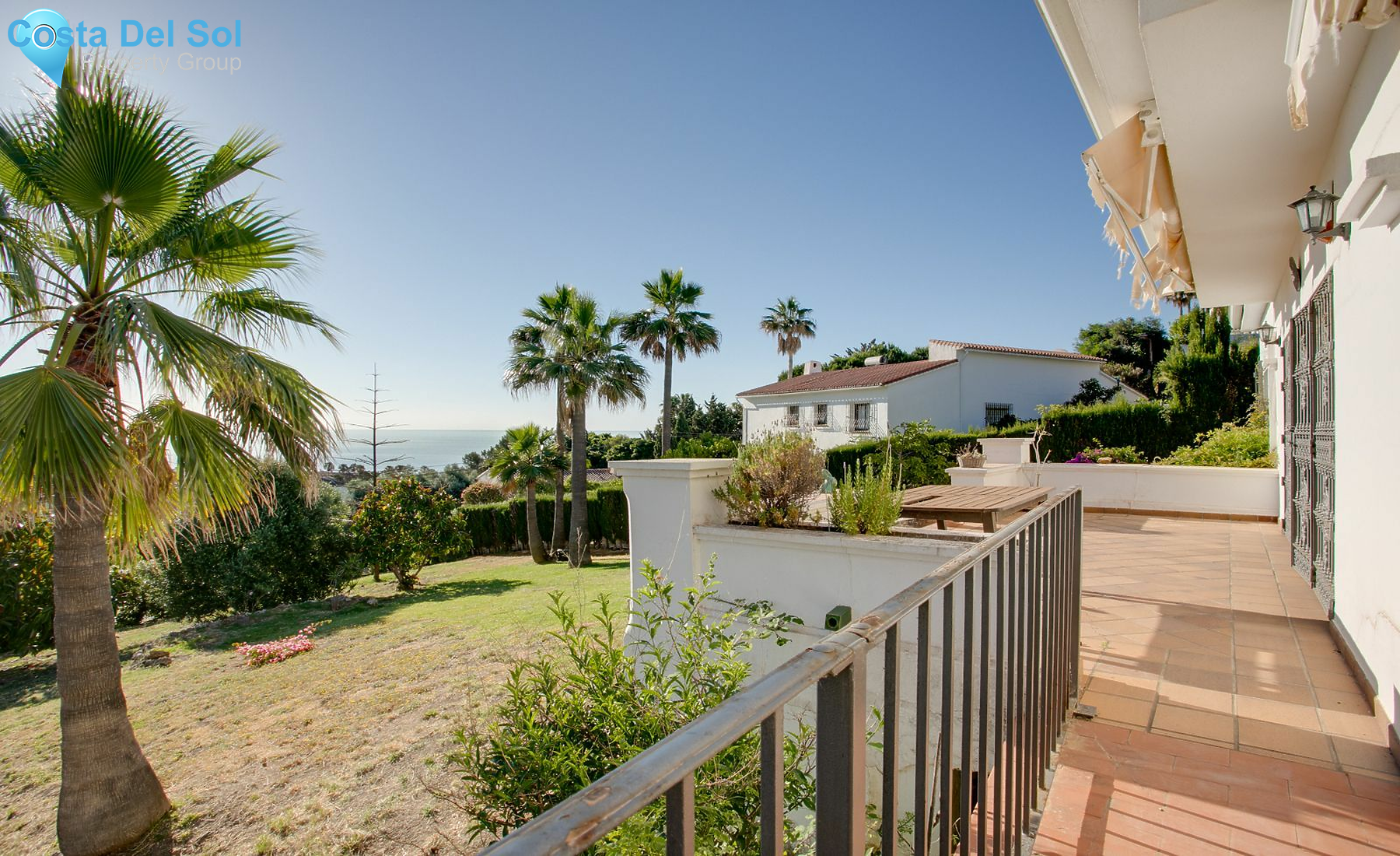 Detached Villa in Estepona-1151707