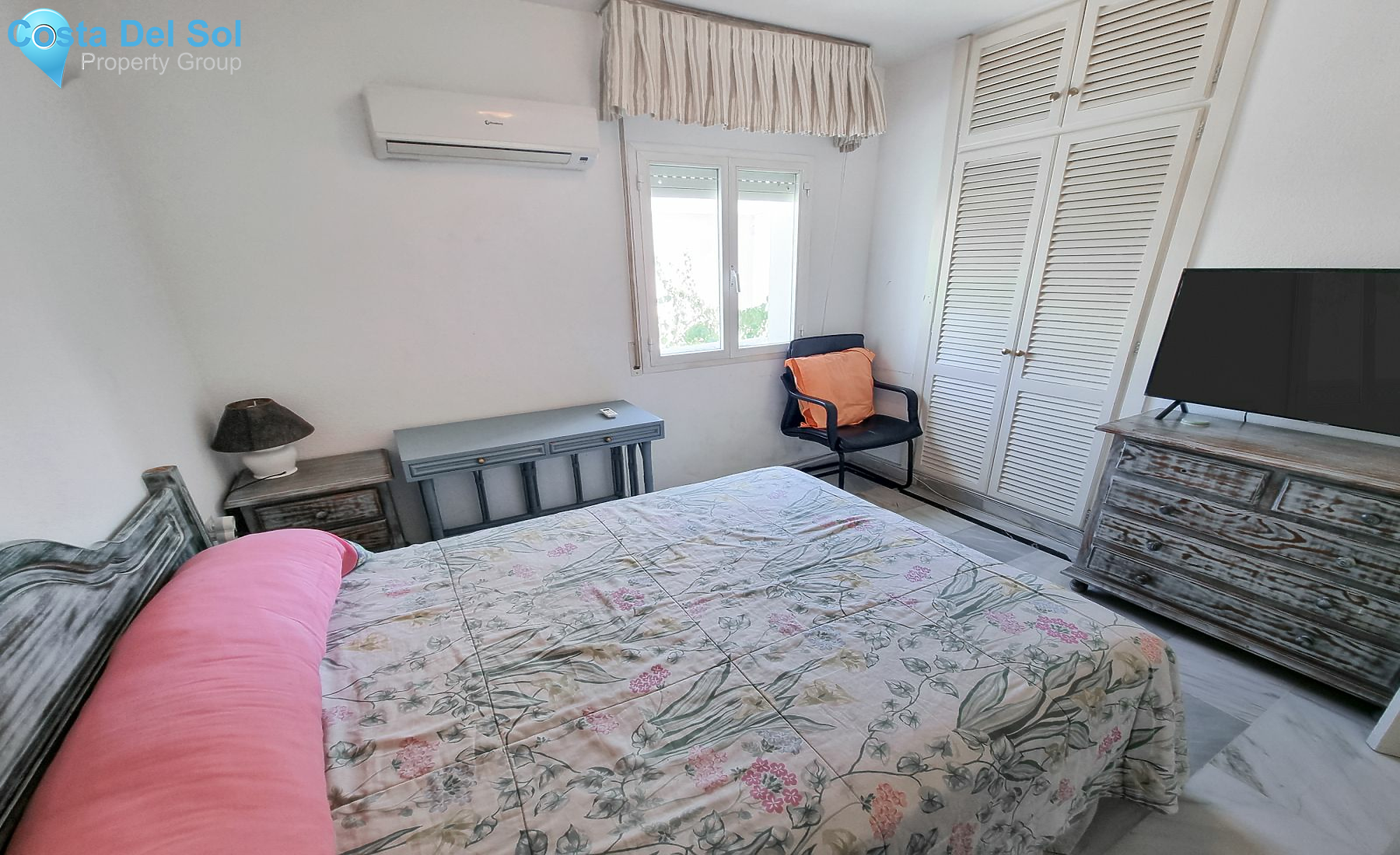 Detached Villa in Estepona-1157005