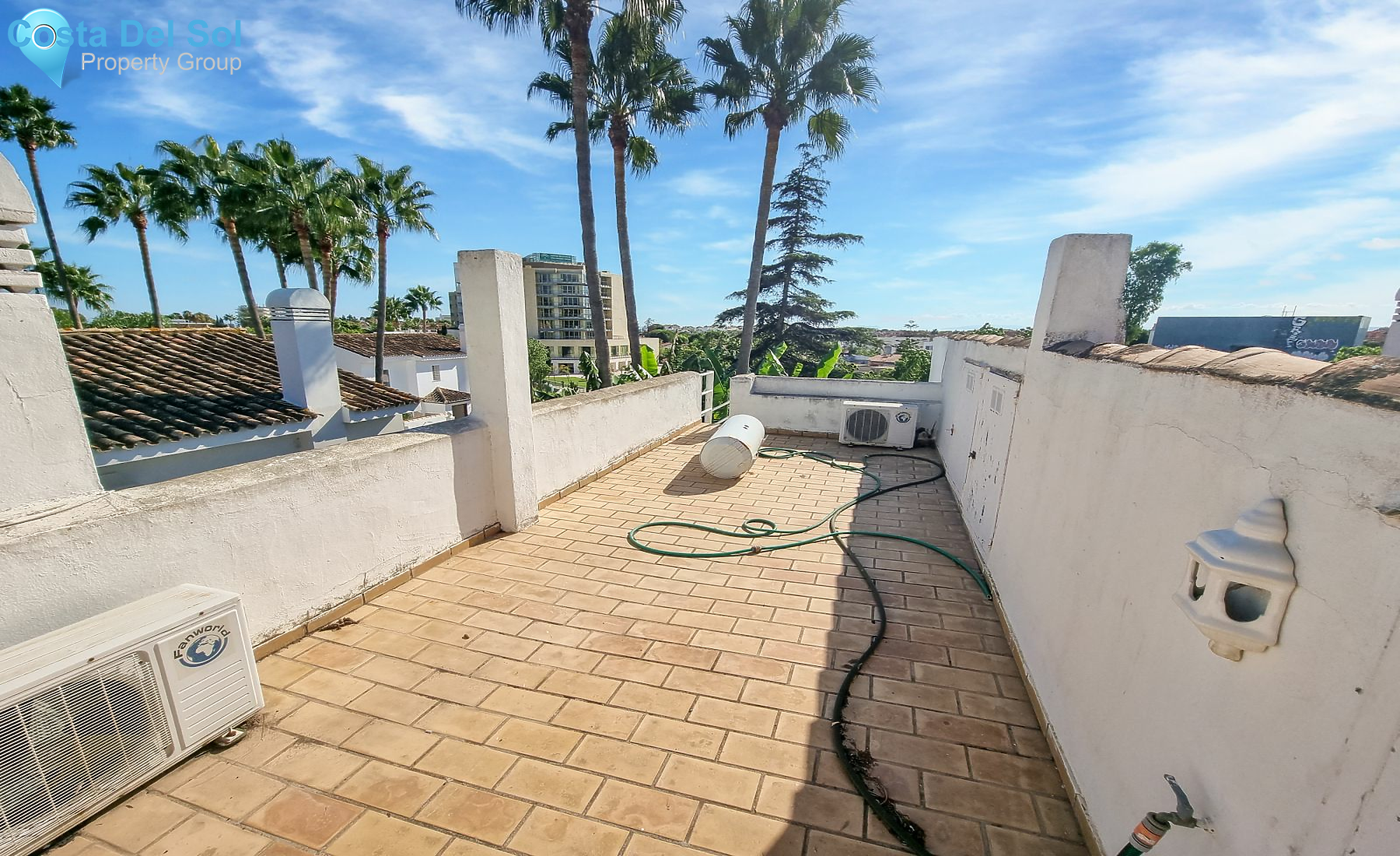 Detached Villa in Estepona-1157007