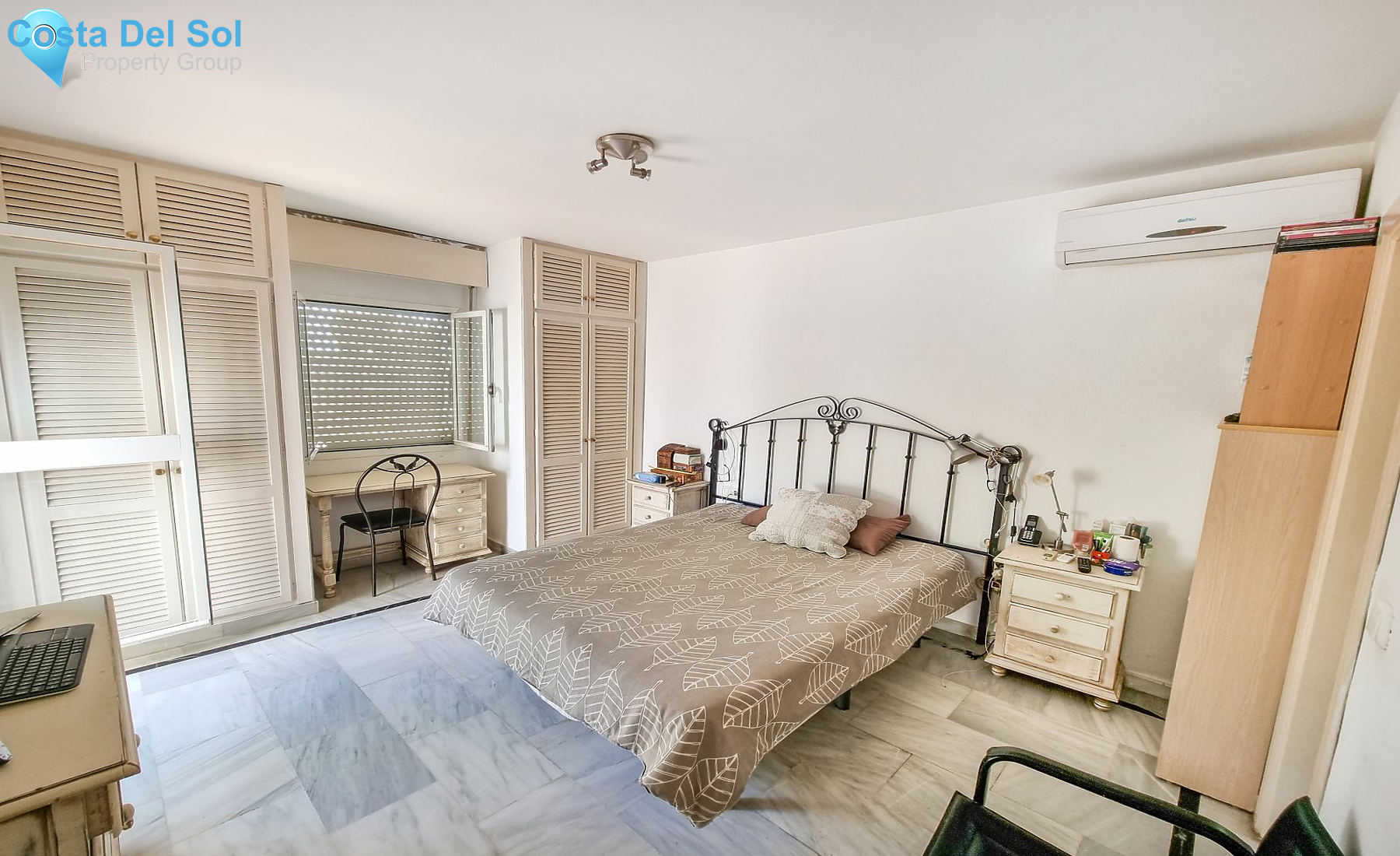 Detached Villa in Estepona-1157003