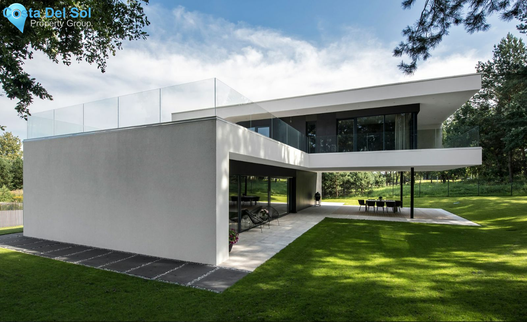 Detached Villa in Estepona-1178623