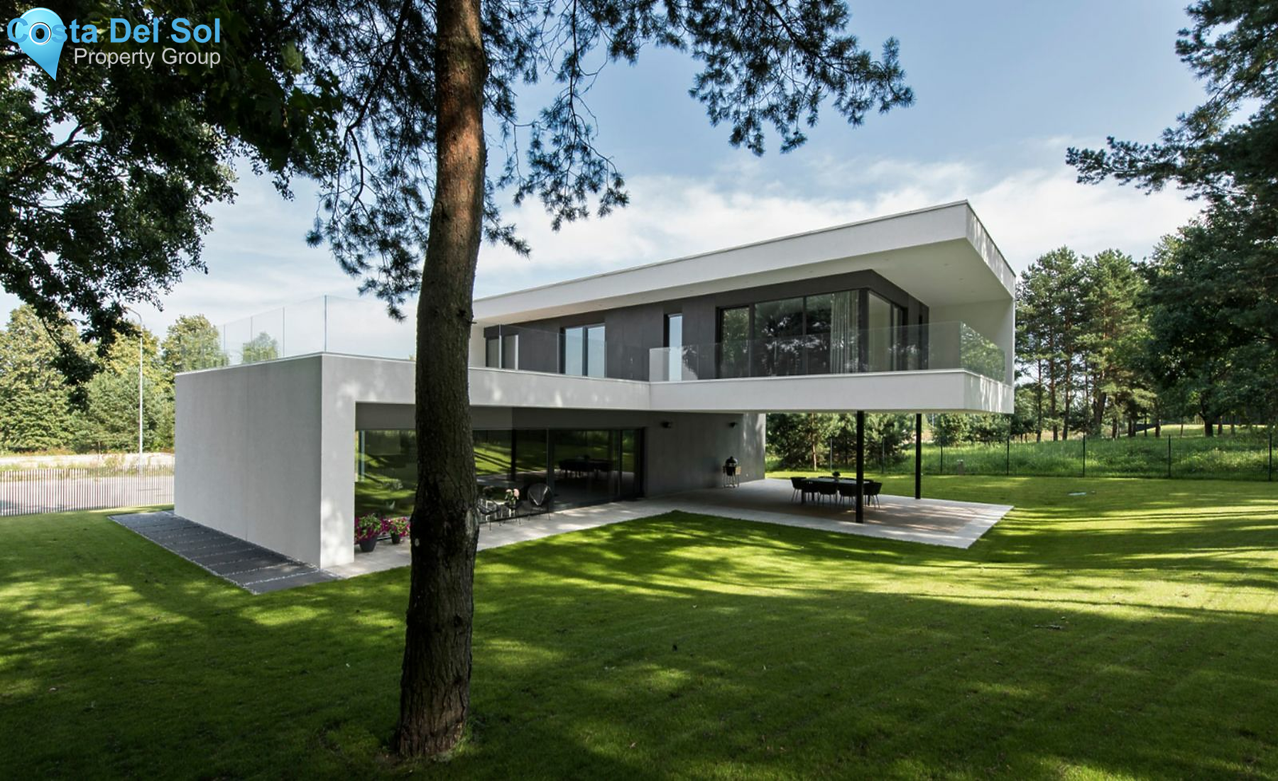 Detached Villa in Estepona-1178625