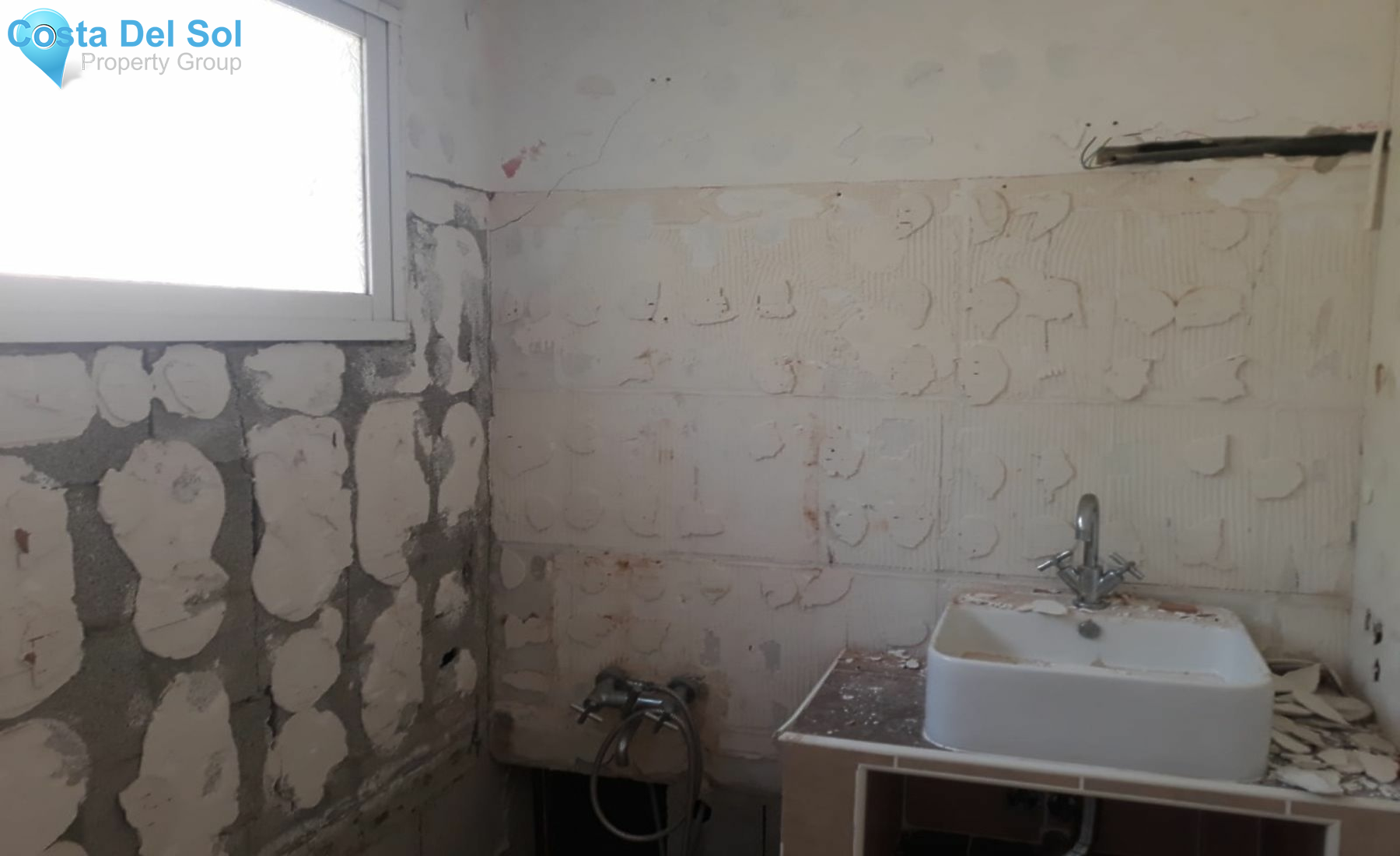 Detached Villa in Estepona-1180076