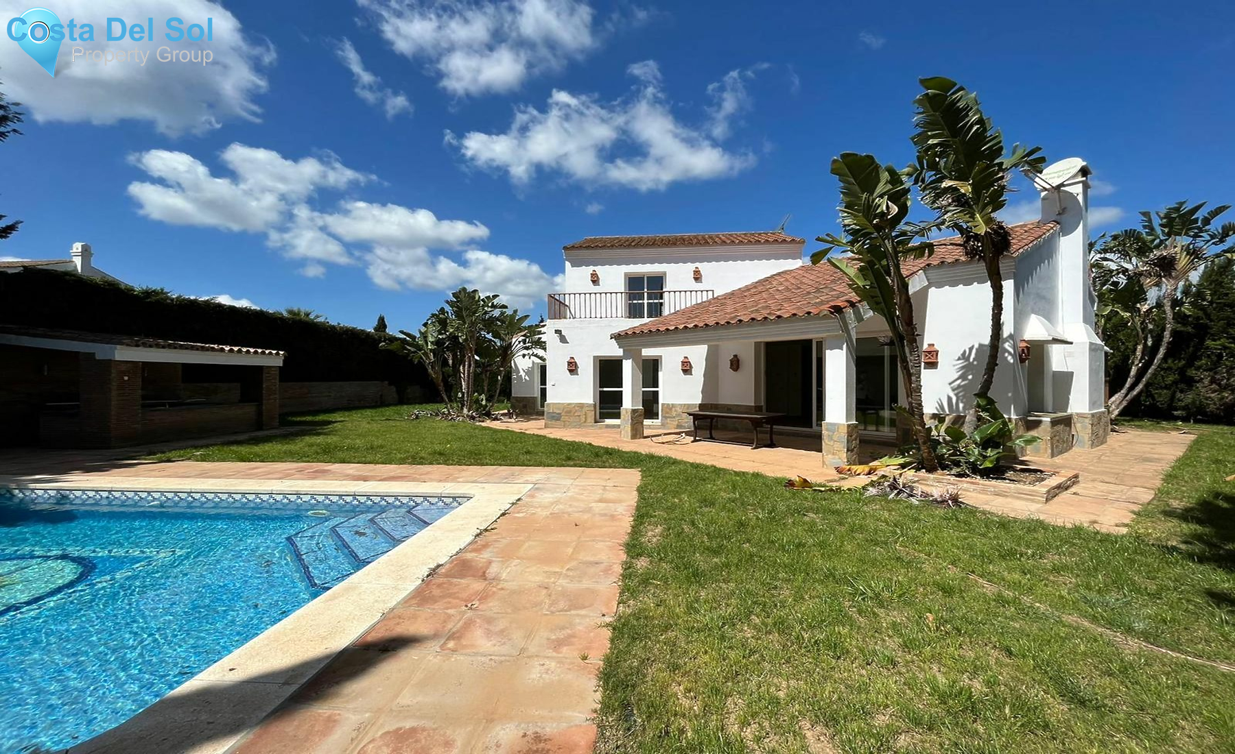 Detached Villa in Estepona-1191711