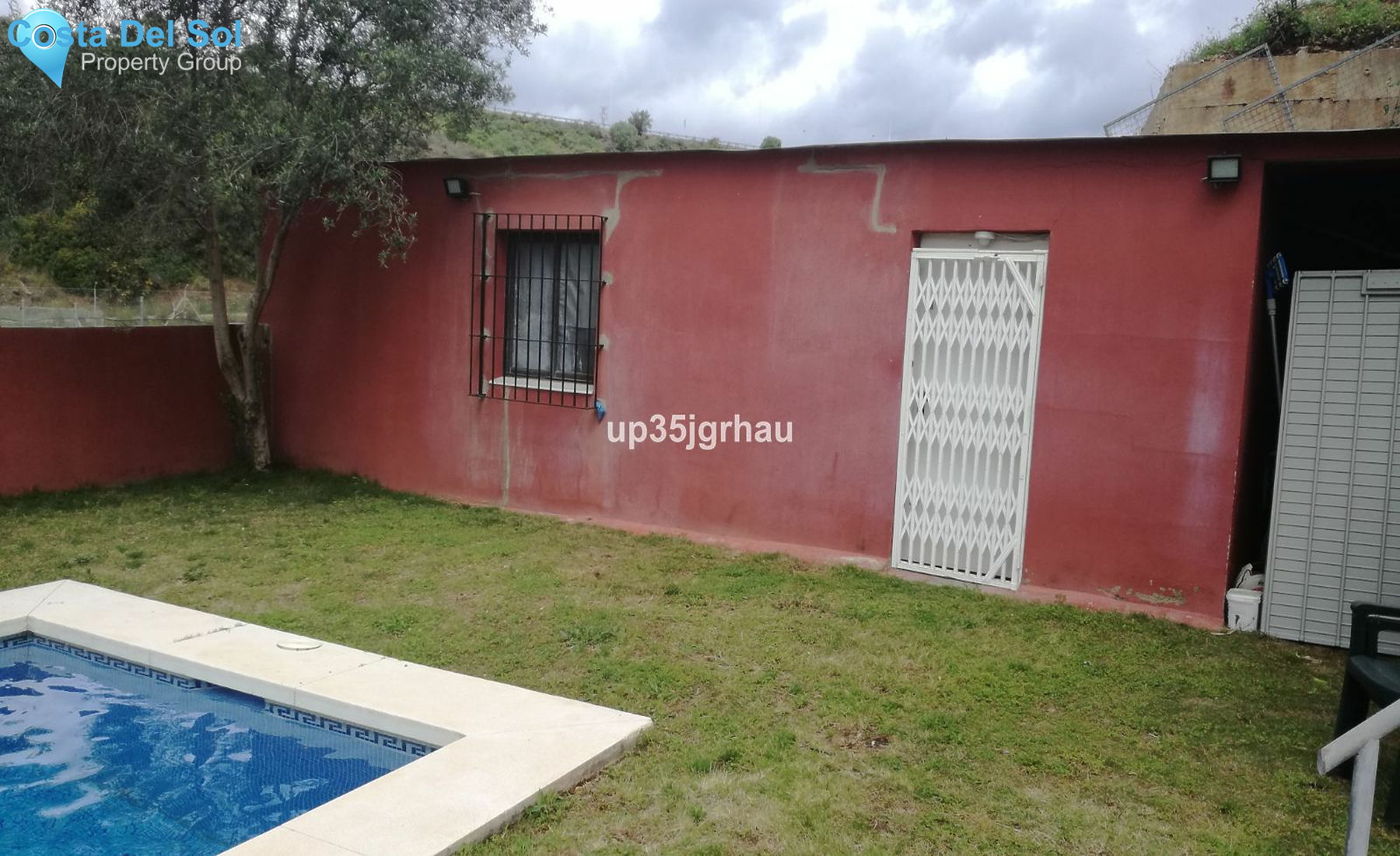 Detached Villa in Estepona-1193680