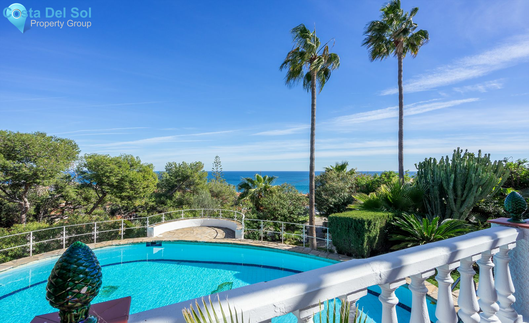 Detached Villa in Estepona-1207574