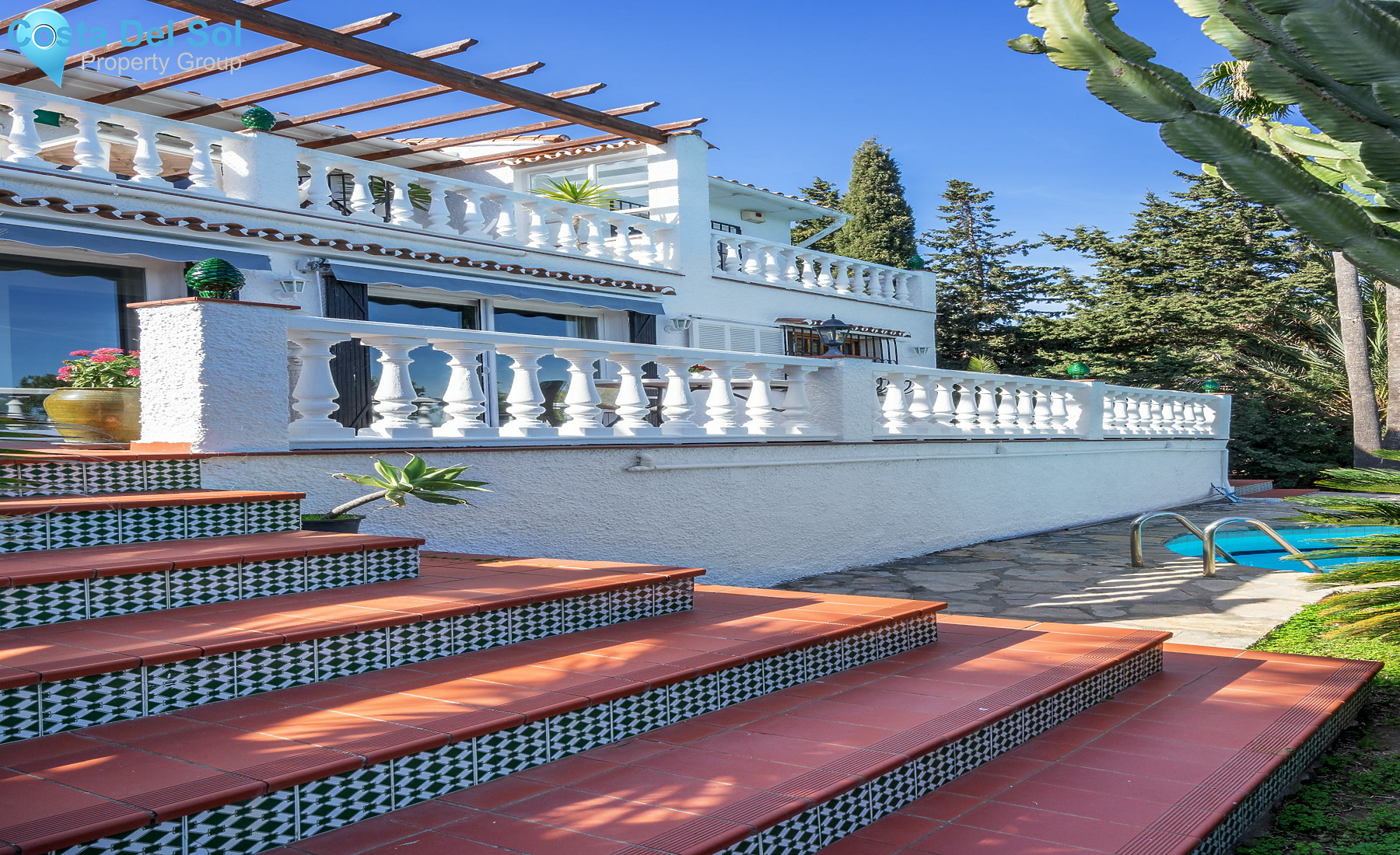 Detached Villa in Estepona-1207579