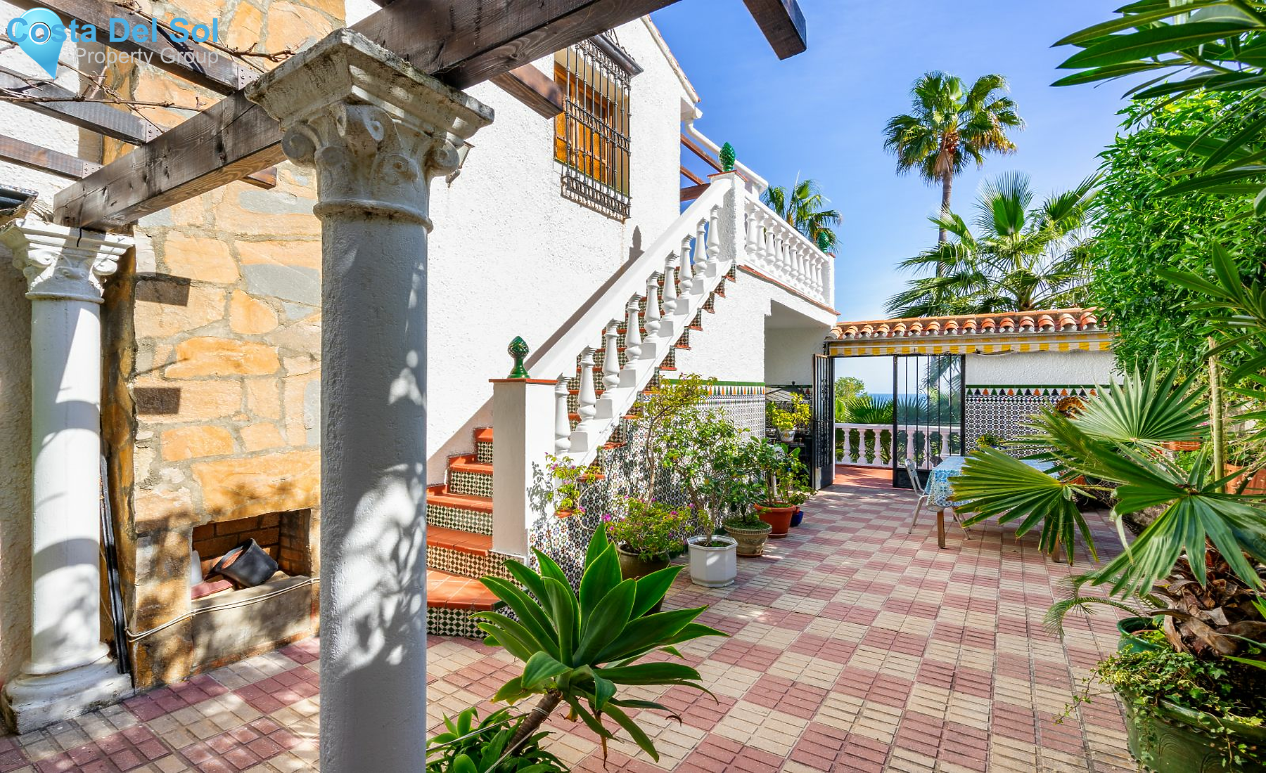 Detached Villa in Estepona-1207582