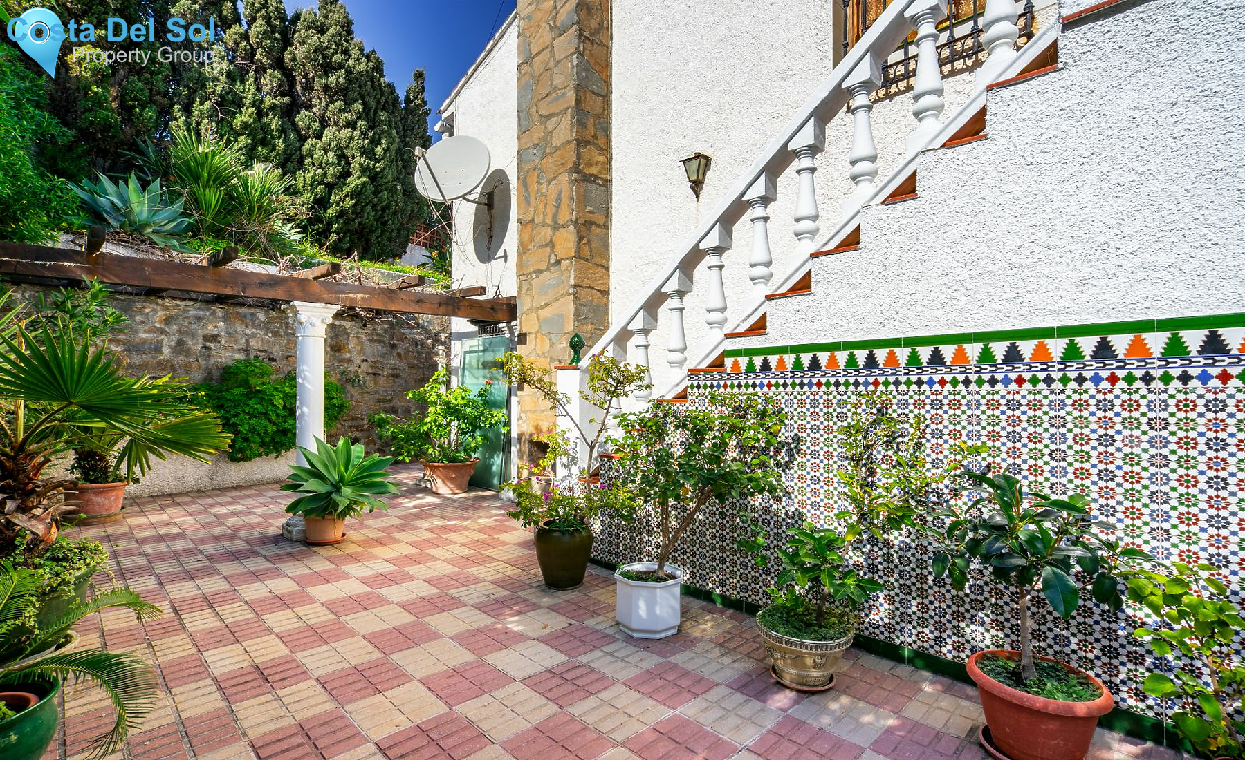 Detached Villa in Estepona-1207583