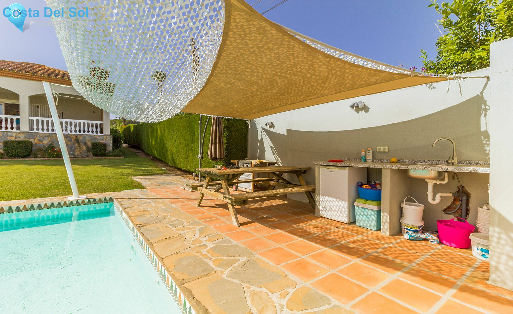 Detached Villa in Estepona-1444696