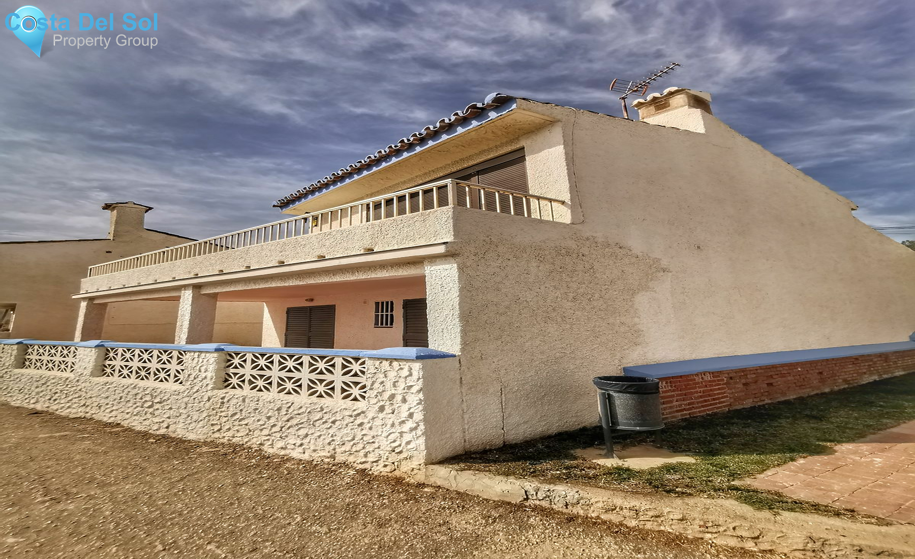 Detached Villa in Estepona-1464185