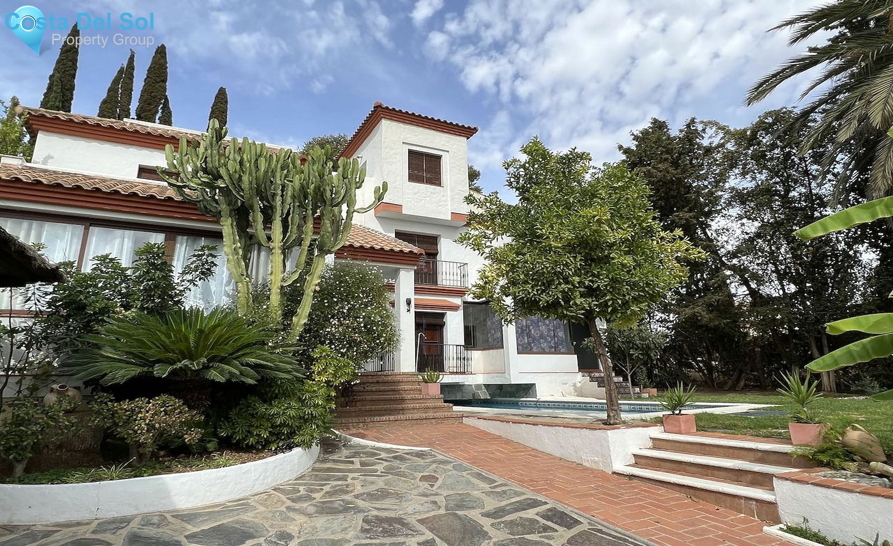 Detached Villa in Estepona