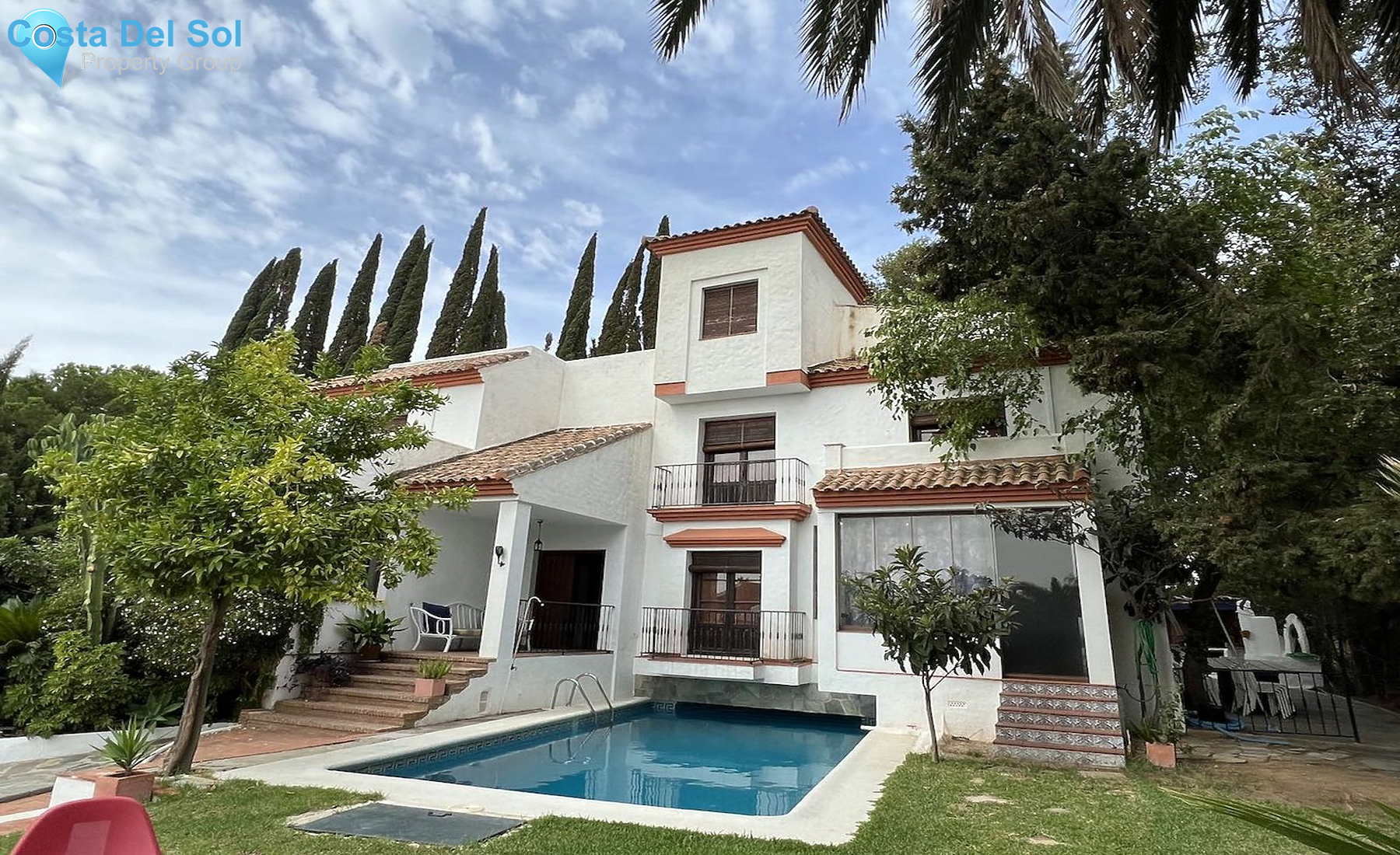 Detached Villa in Estepona-1464803