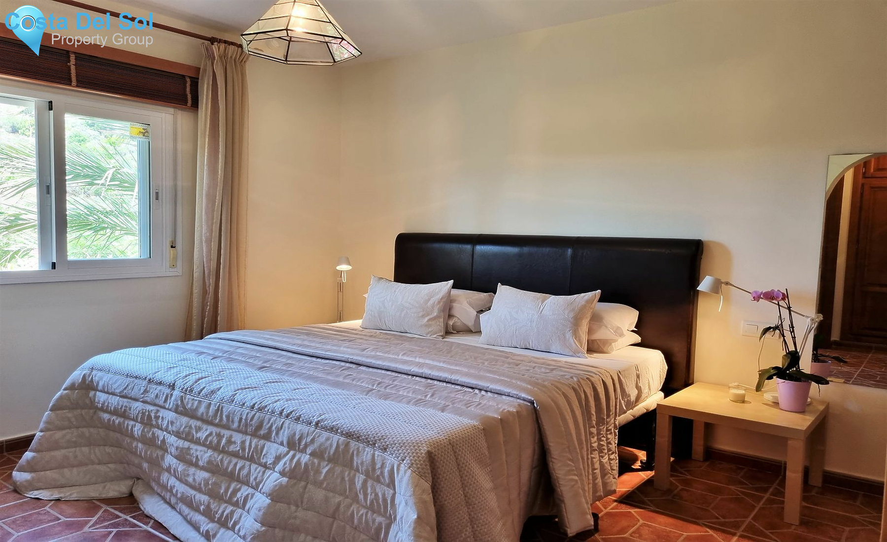 Detached Villa in Estepona-1469942