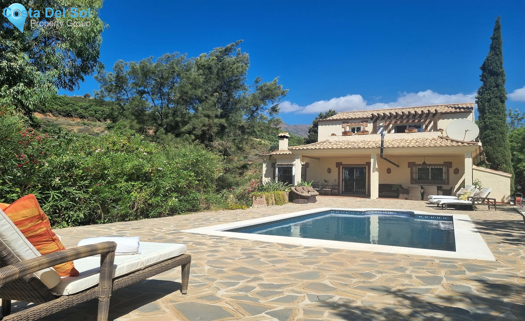Detached Villa in Estepona-1469947