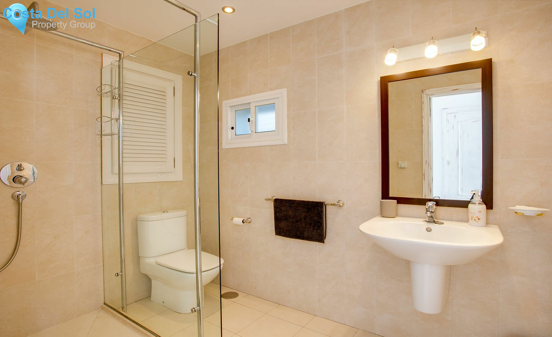 Detached Villa in Estepona-1520035