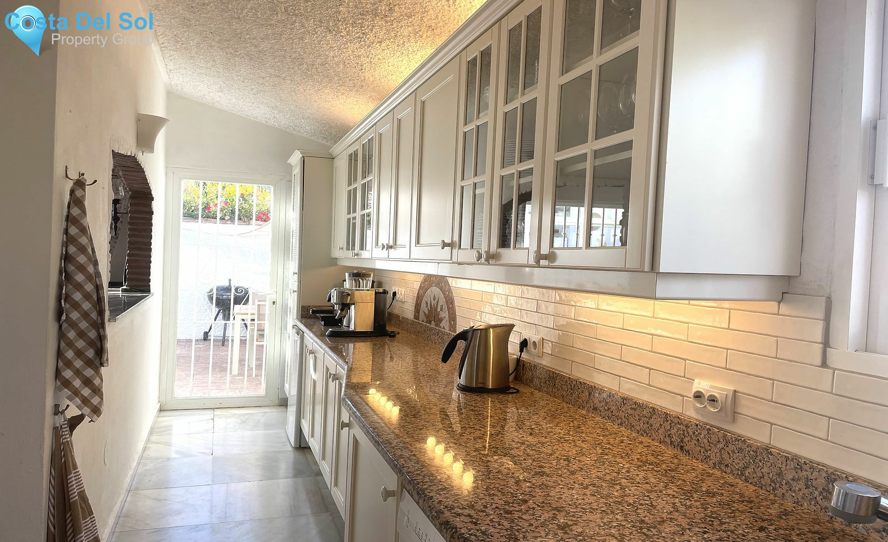 Detached Villa in Estepona-1532441