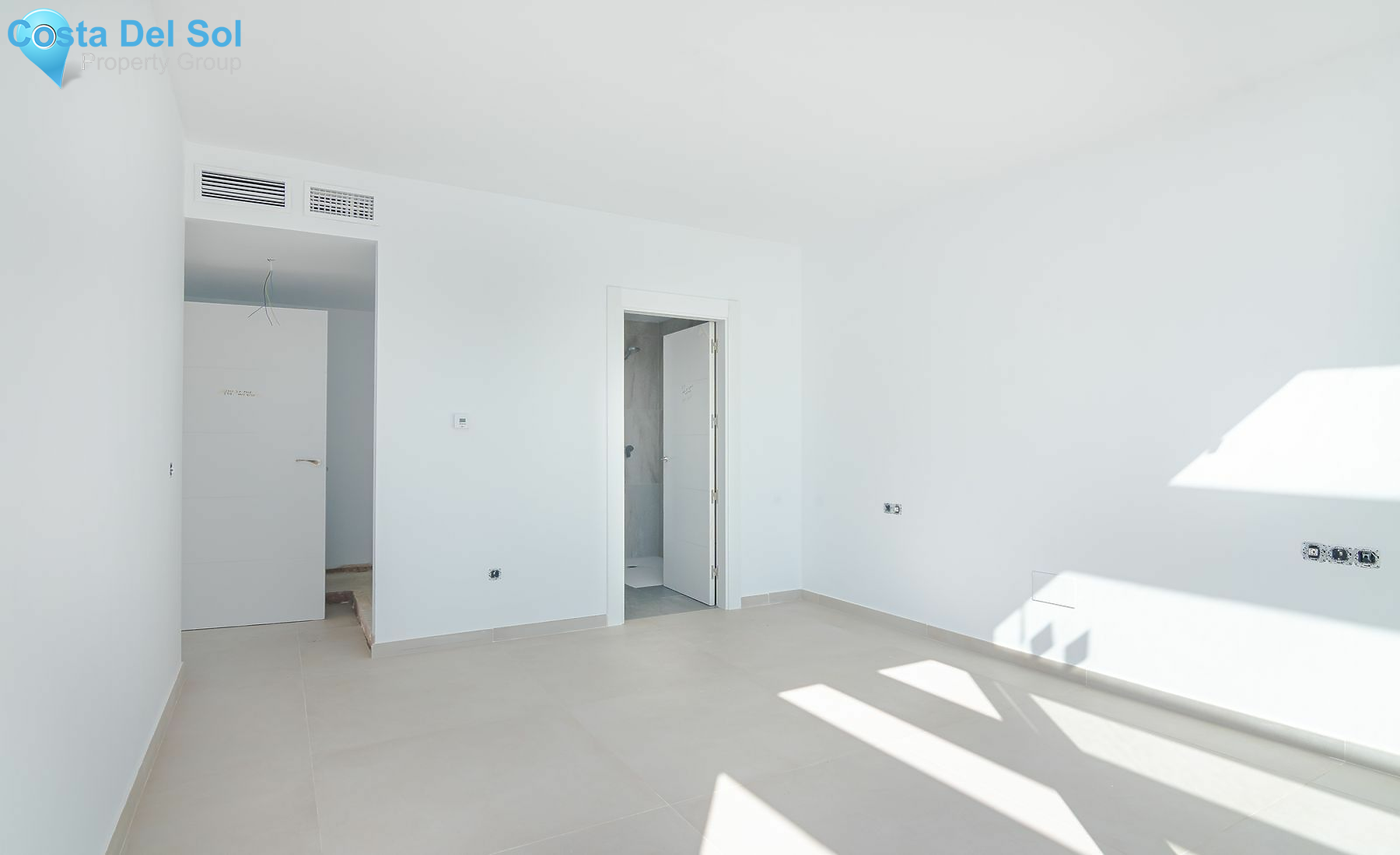 Detached Villa in Fuengirola-1420010
