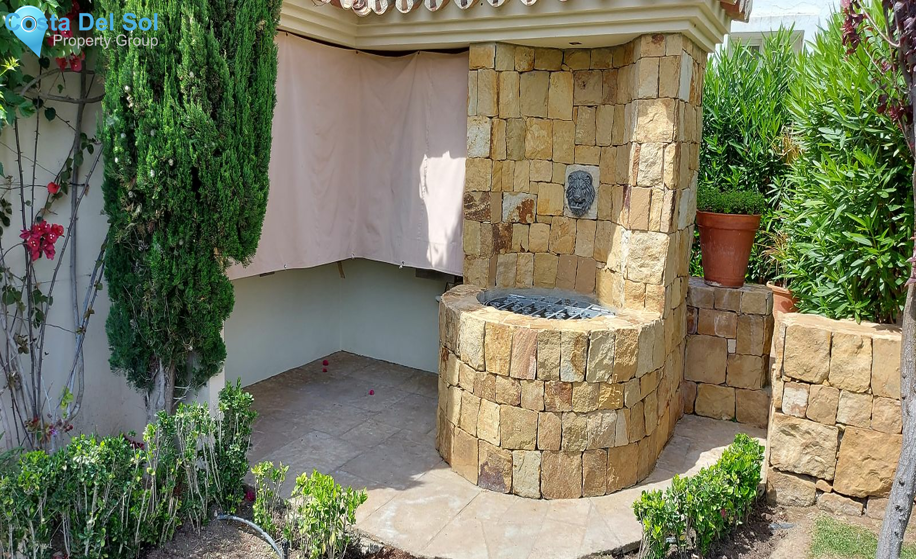 Detached Villa in La Duquesa-1209892