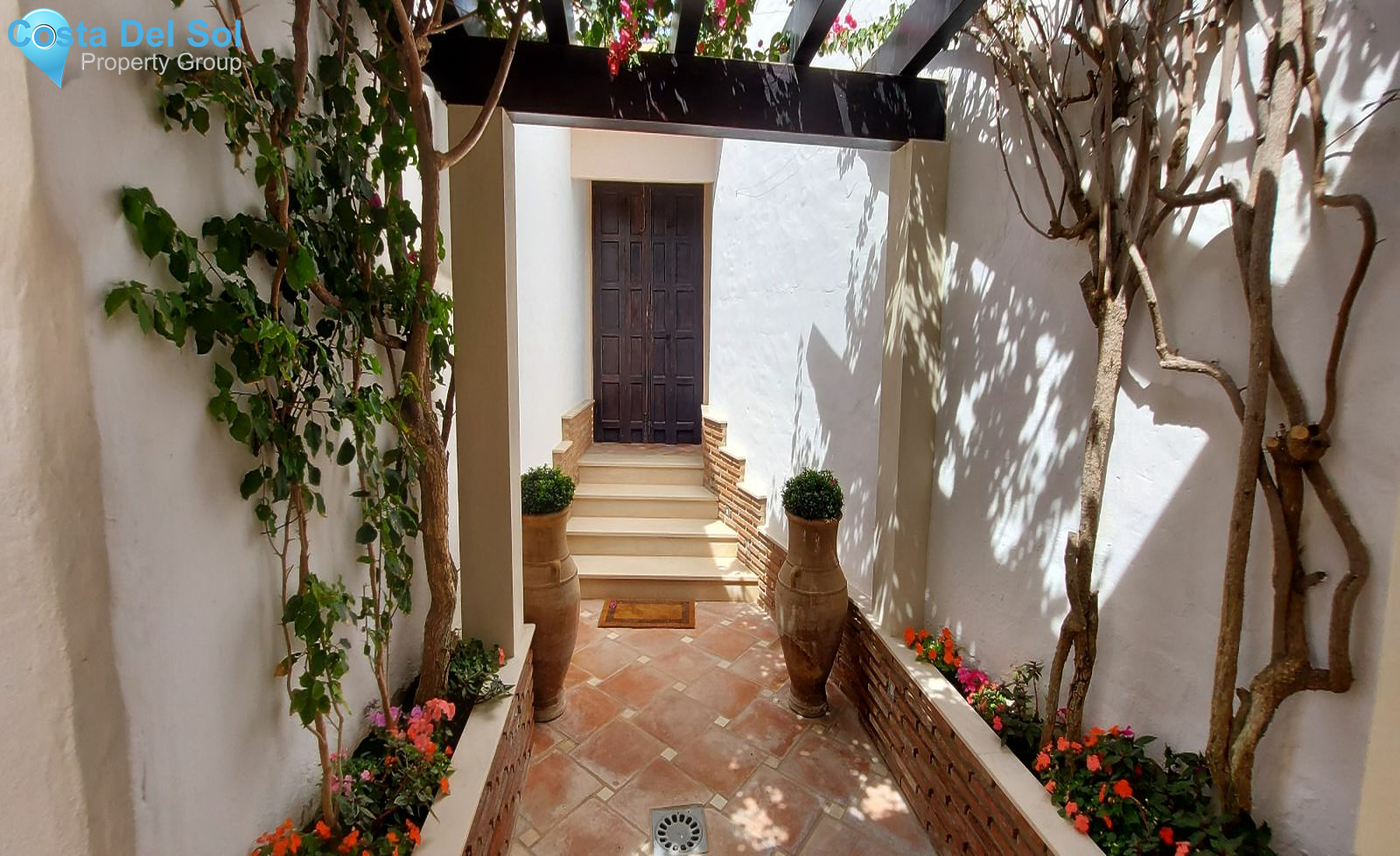 Detached Villa in La Duquesa-1209898