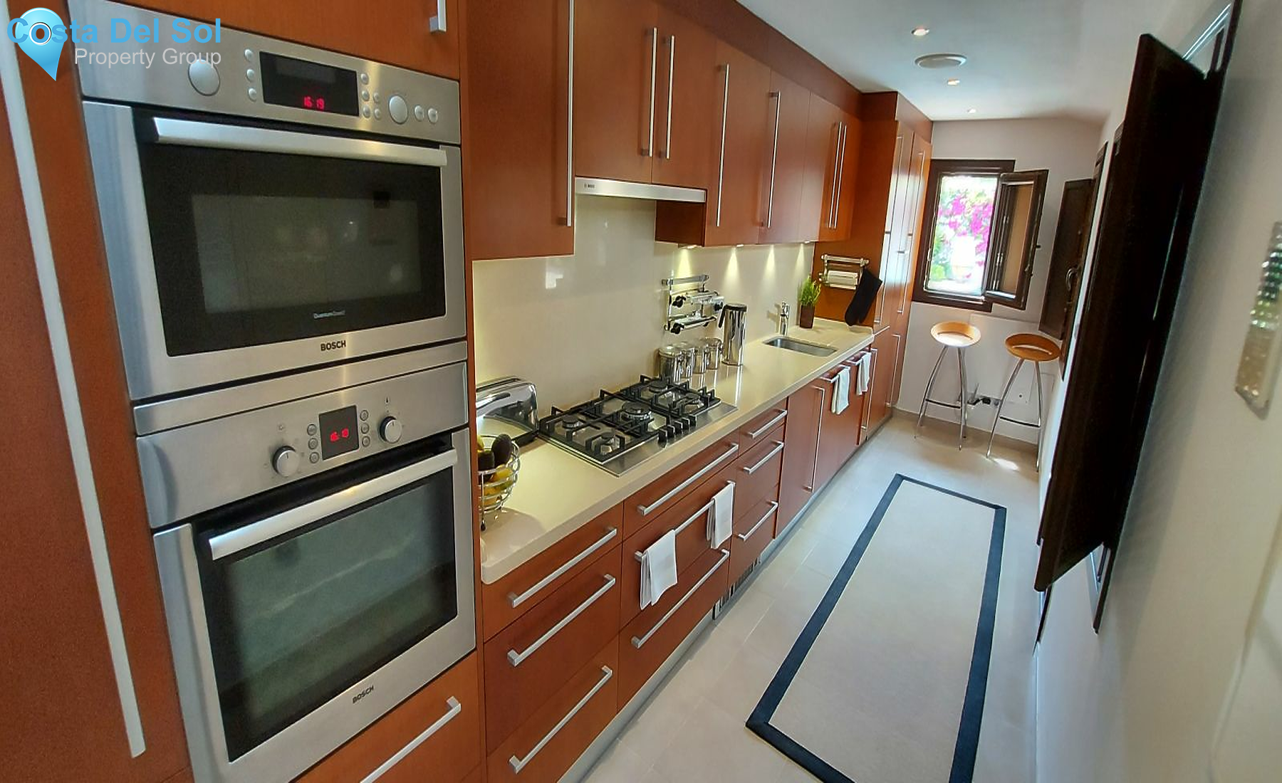 Detached Villa in La Duquesa-1209882