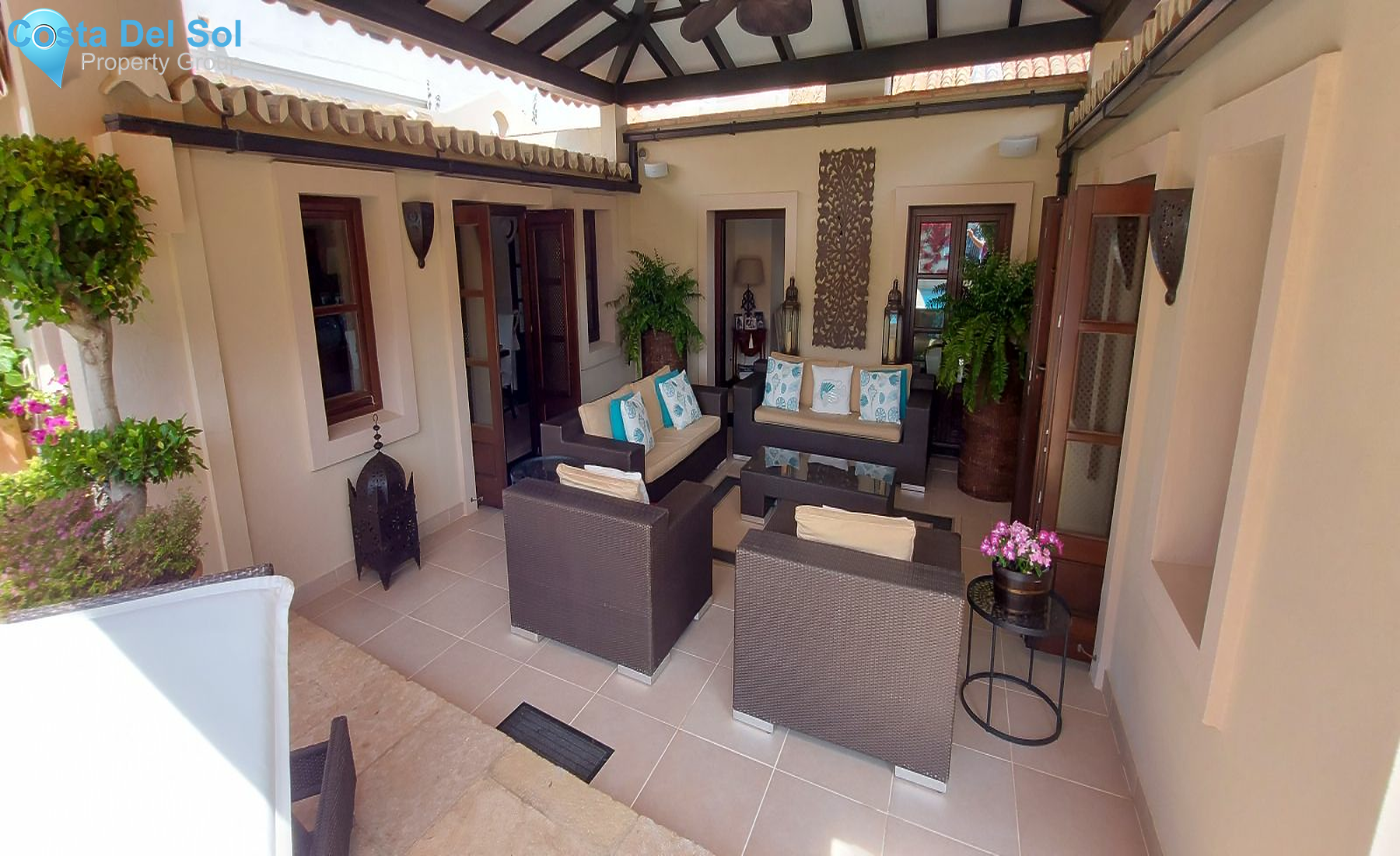 Detached Villa in La Duquesa-1209883