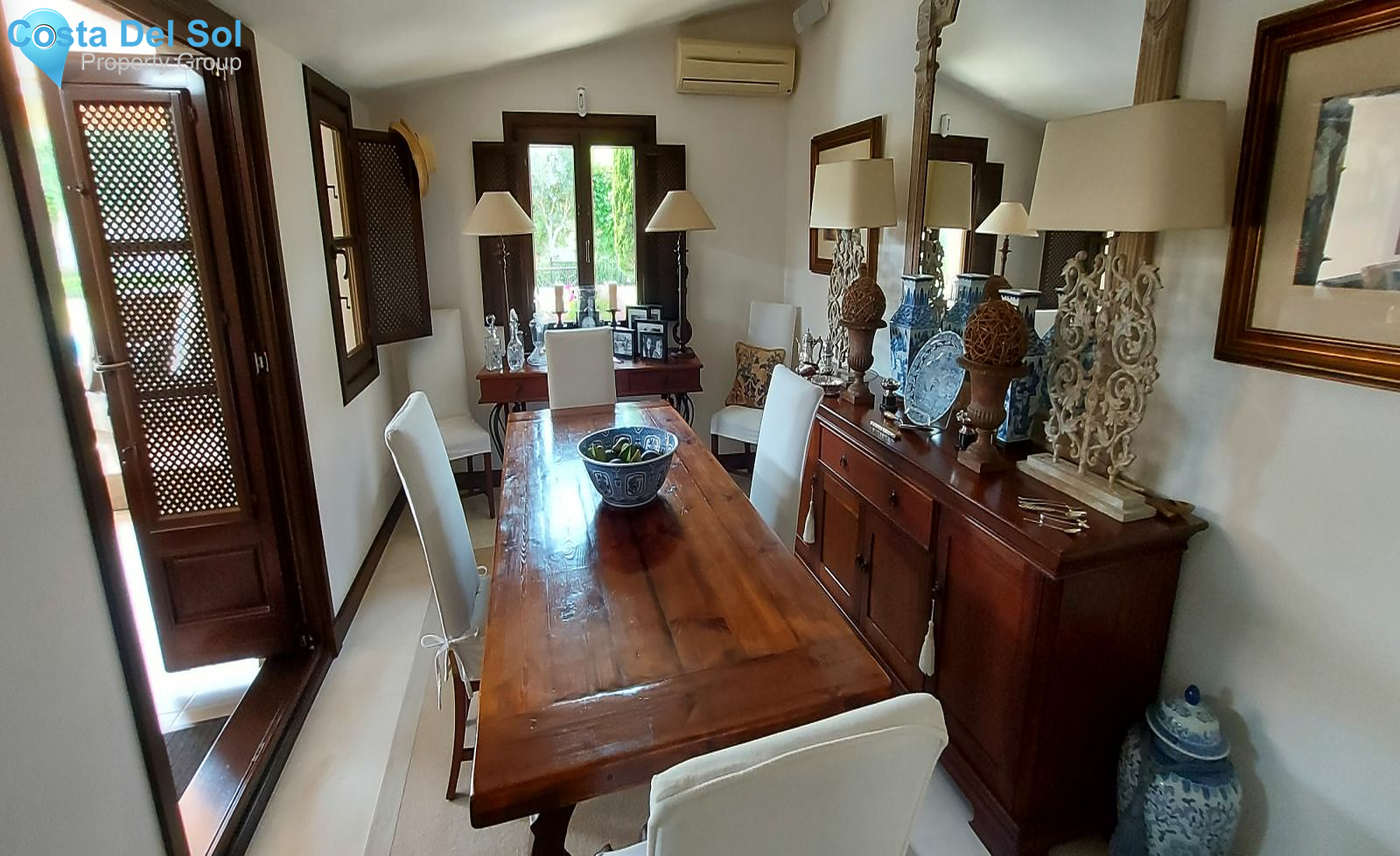 Detached Villa in La Duquesa-1209884