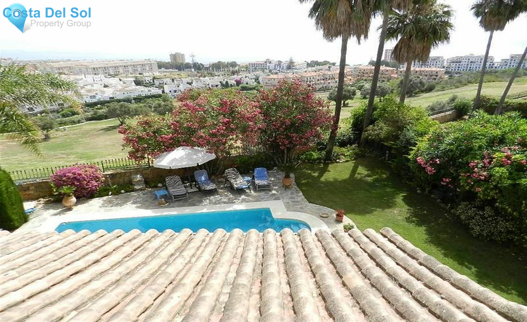 Detached Villa in La Duquesa-1484830