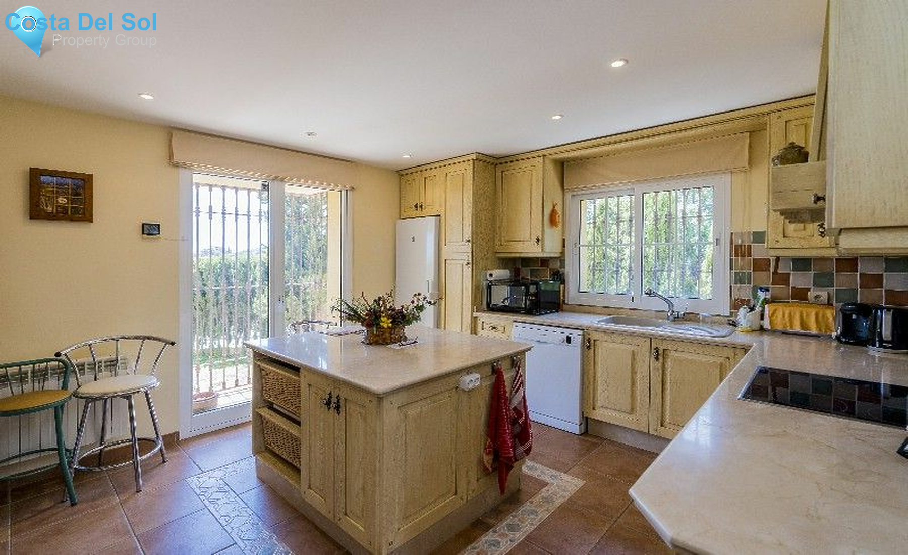 Detached Villa in La Mairena-1465886