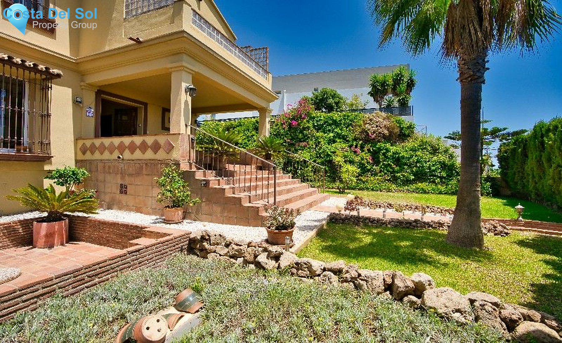 Detached Villa in La Mairena-1465880