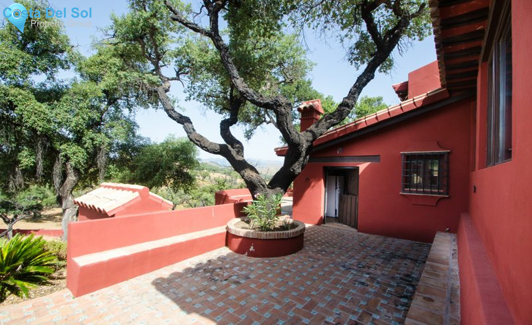 Detached Villa in La Mairena-1551988