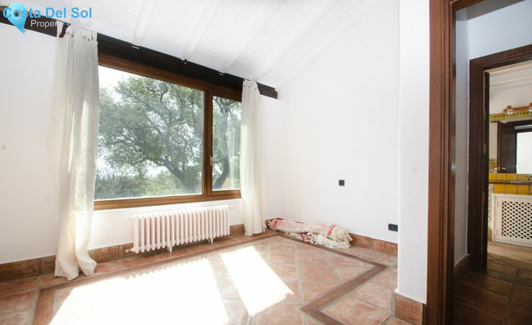 Detached Villa in La Mairena-1551976