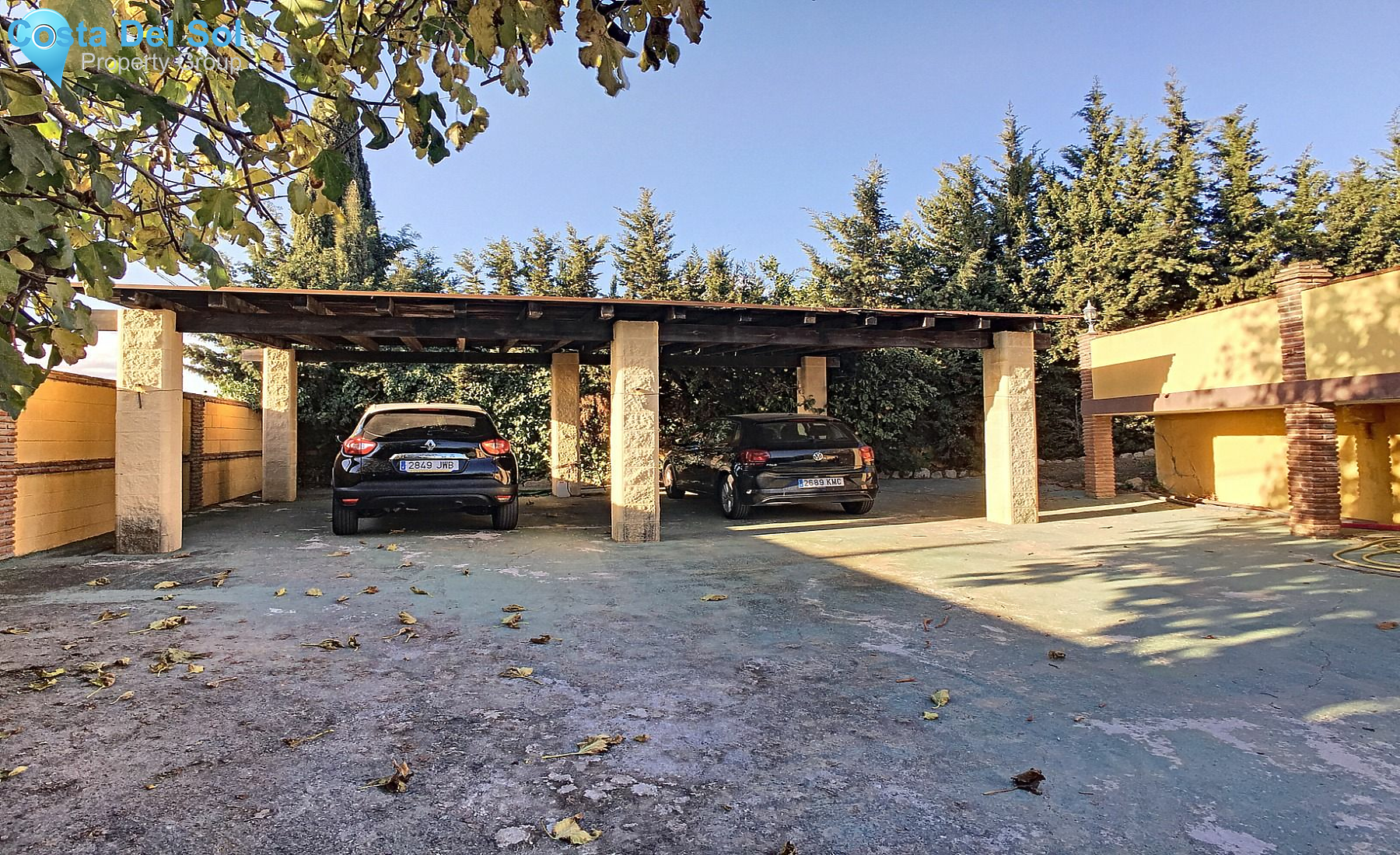 Detached Villa in Las Lagunas-1211483