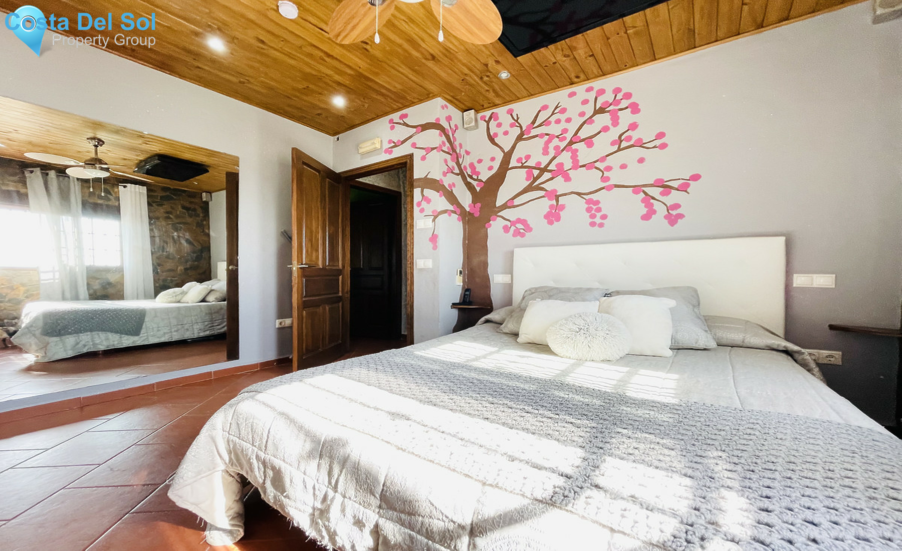 Detached Villa in Manilva-709240