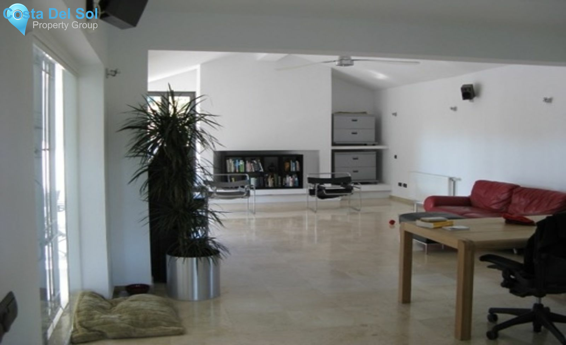Detached Villa in Marbella-1177951