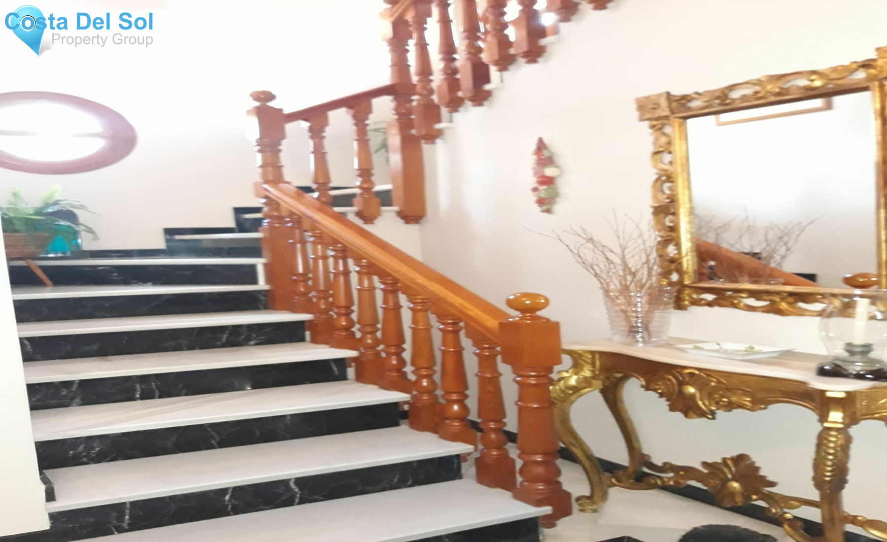 Detached Villa in Marbella-1183704