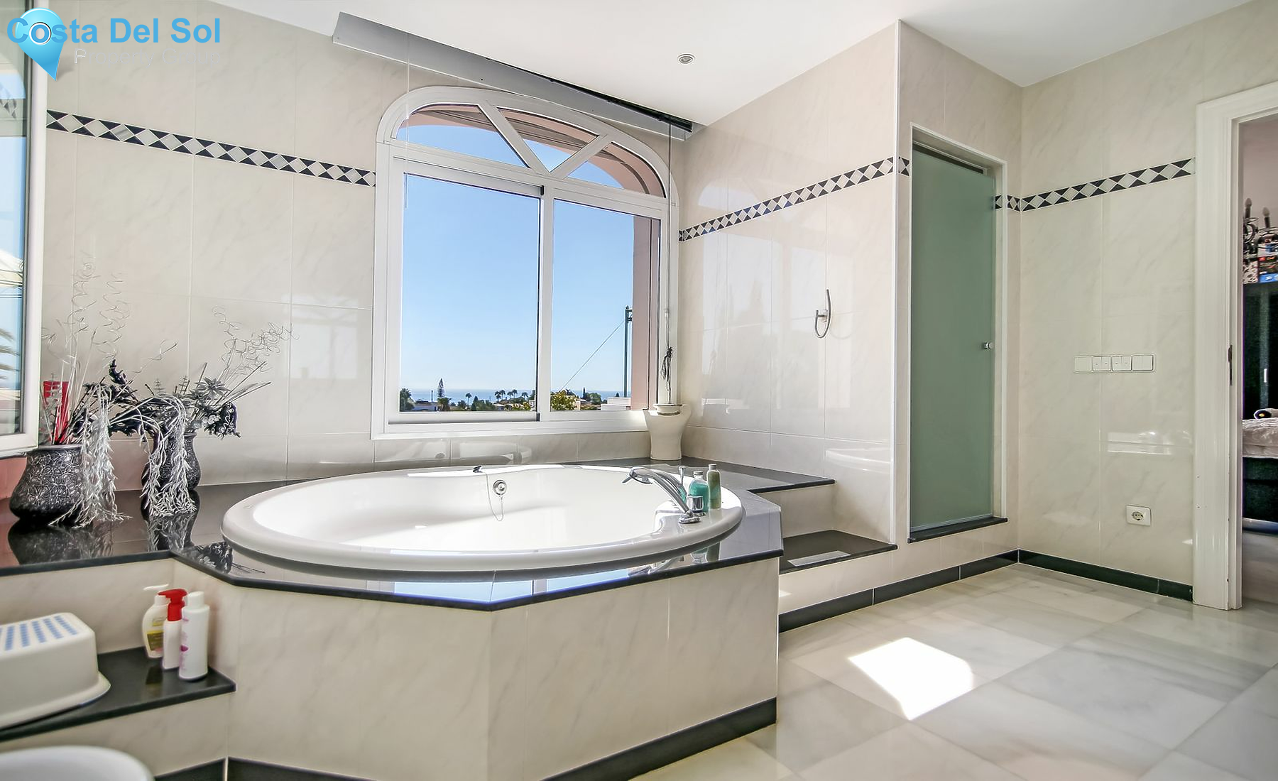 Detached Villa in Marbella
