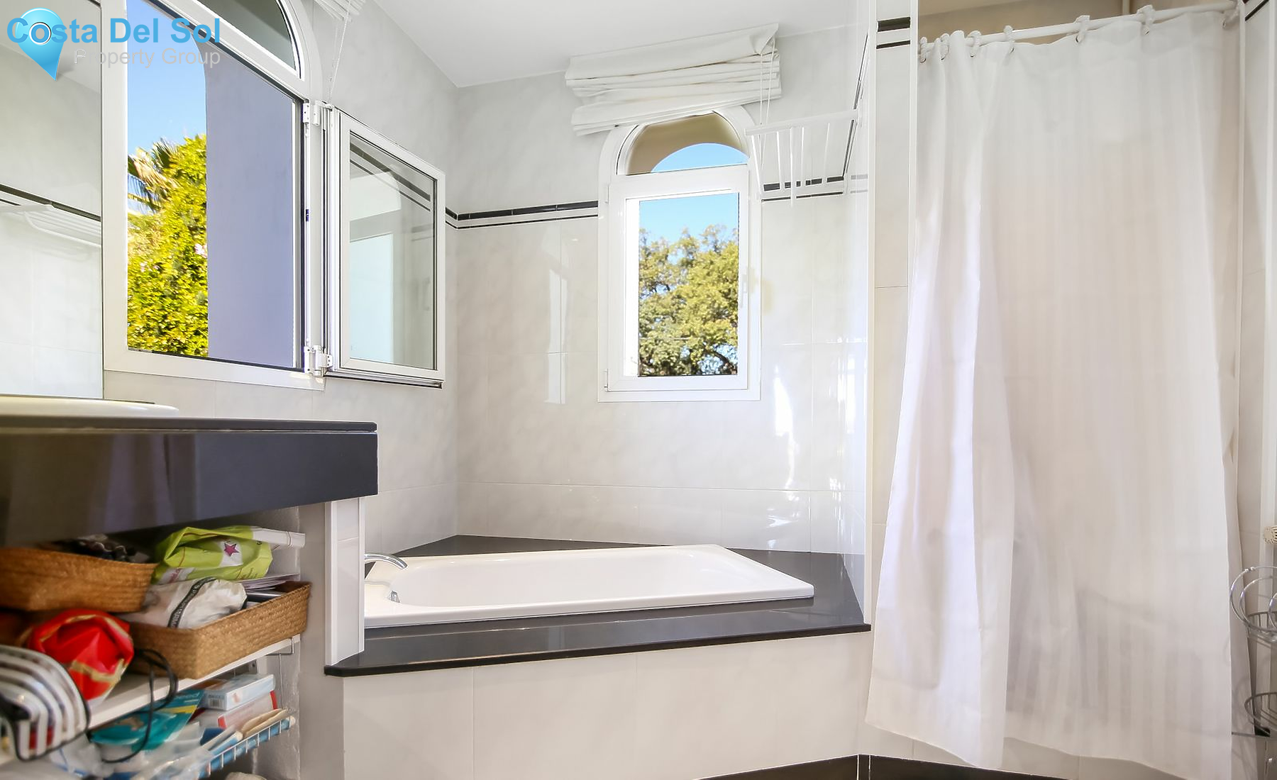 Detached Villa in Marbella-1223032