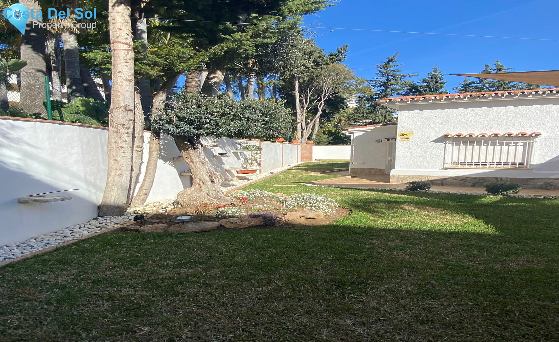 Detached Villa in Marbella-1466040
