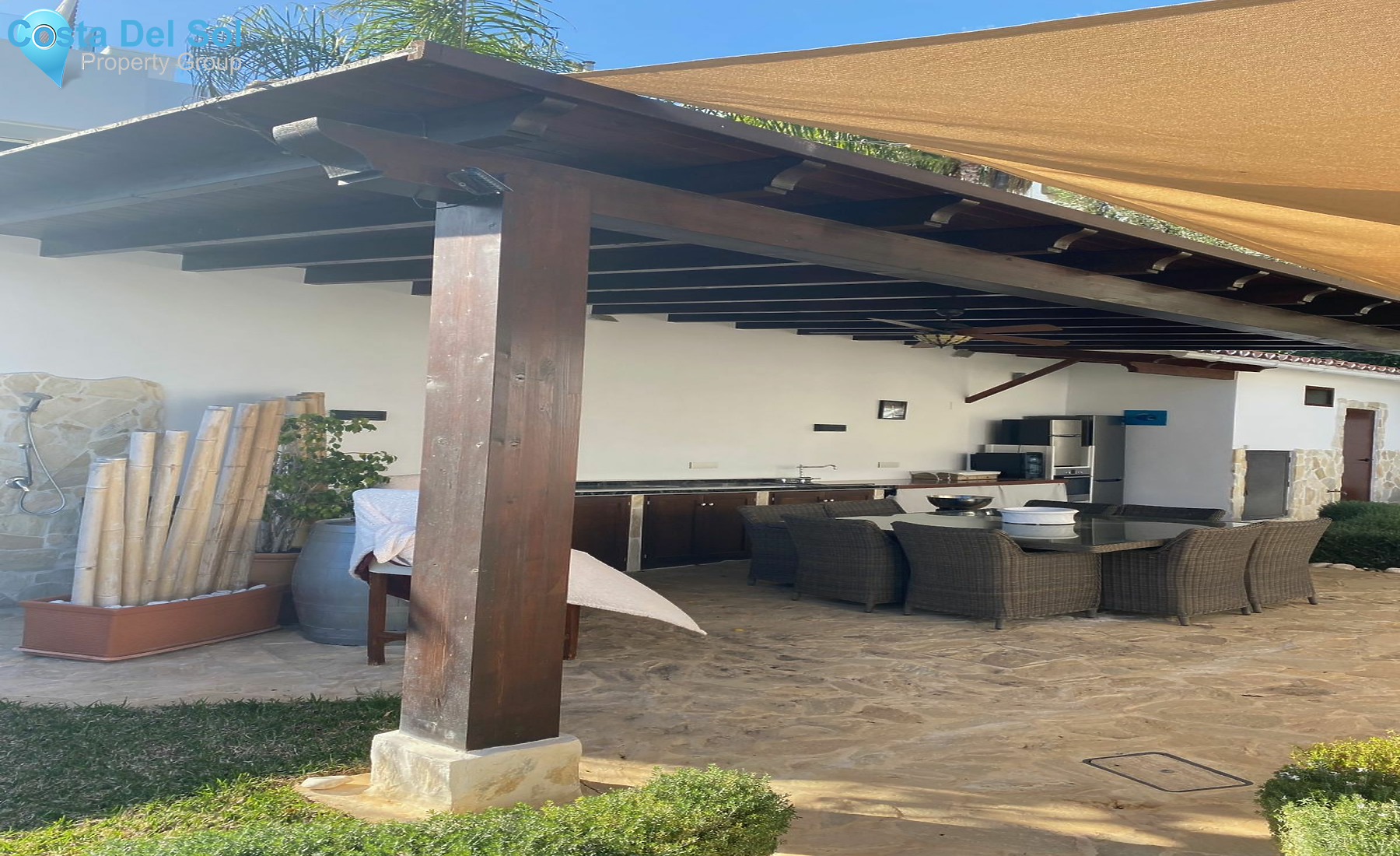 Detached Villa in Marbella-1466041
