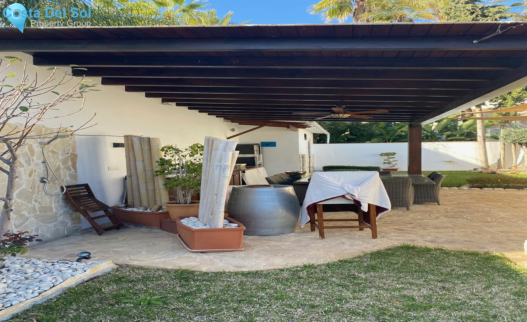 Detached Villa in Marbella-1466042