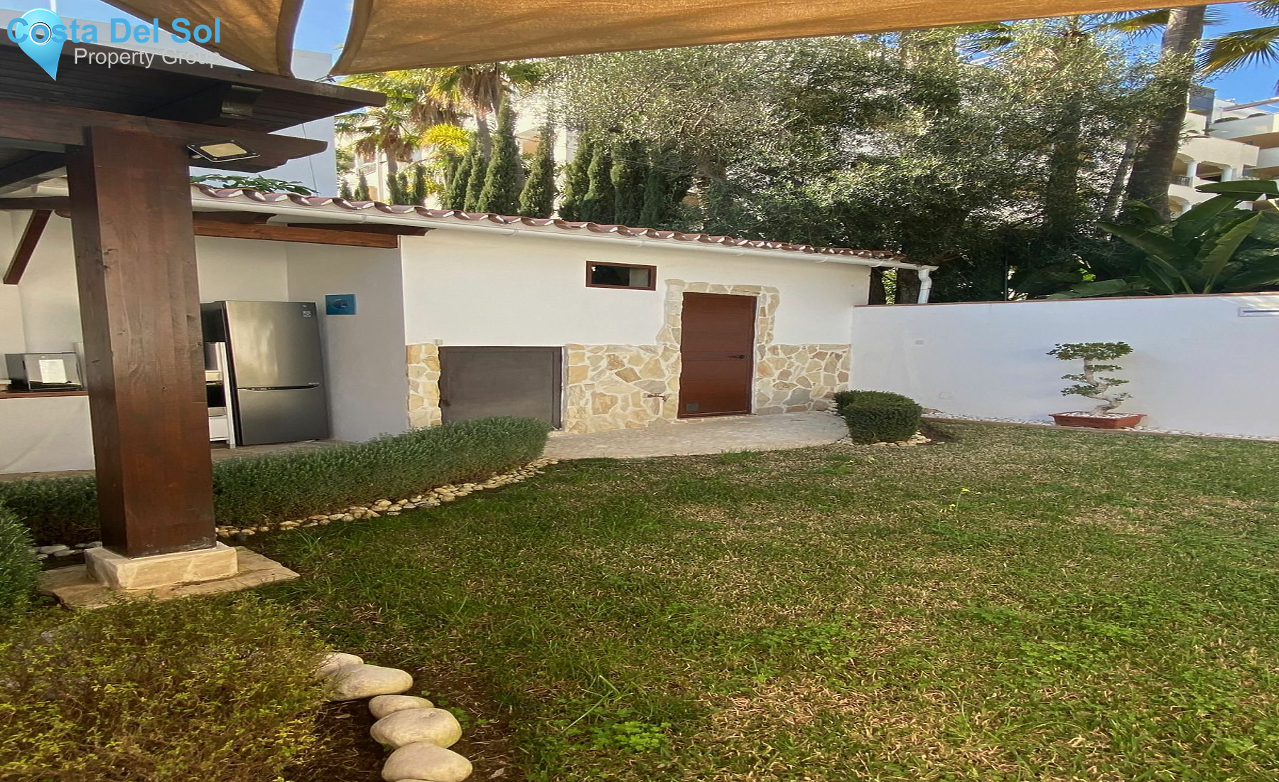 Detached Villa in Marbella-1466045