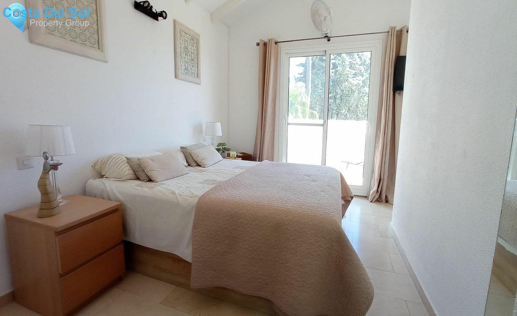 Detached Villa in Marbella-1484330