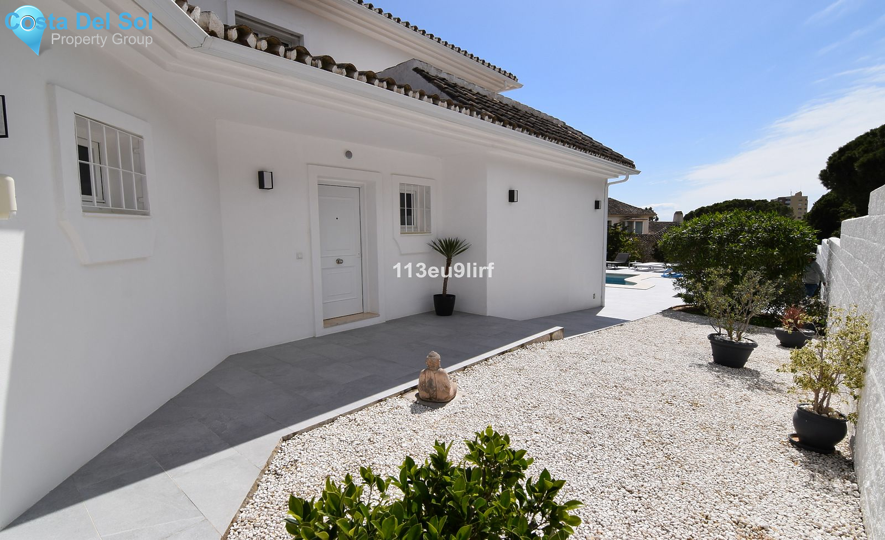 Detached Villa in Marbesa-1179696