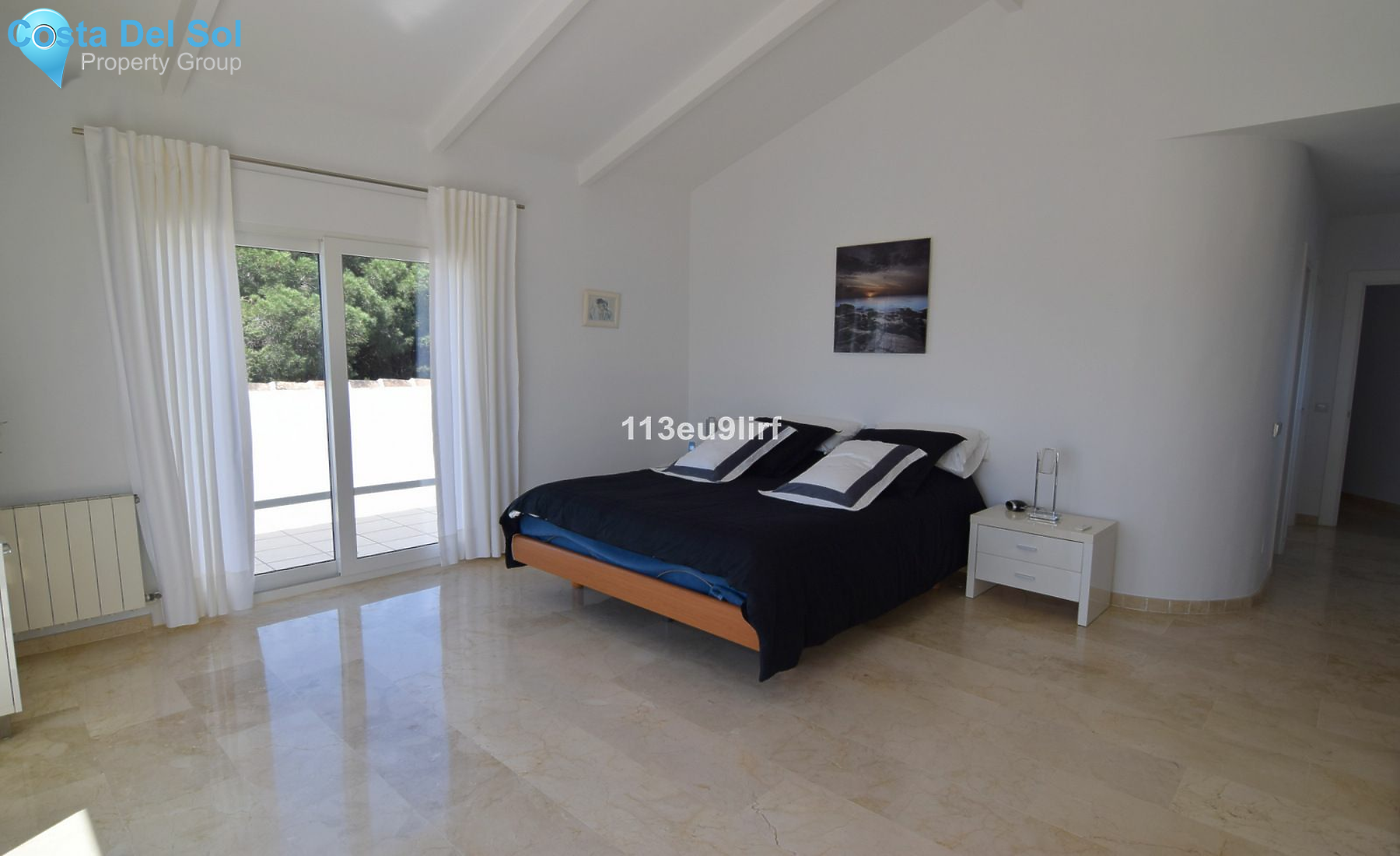 Detached Villa in Marbesa-1179713