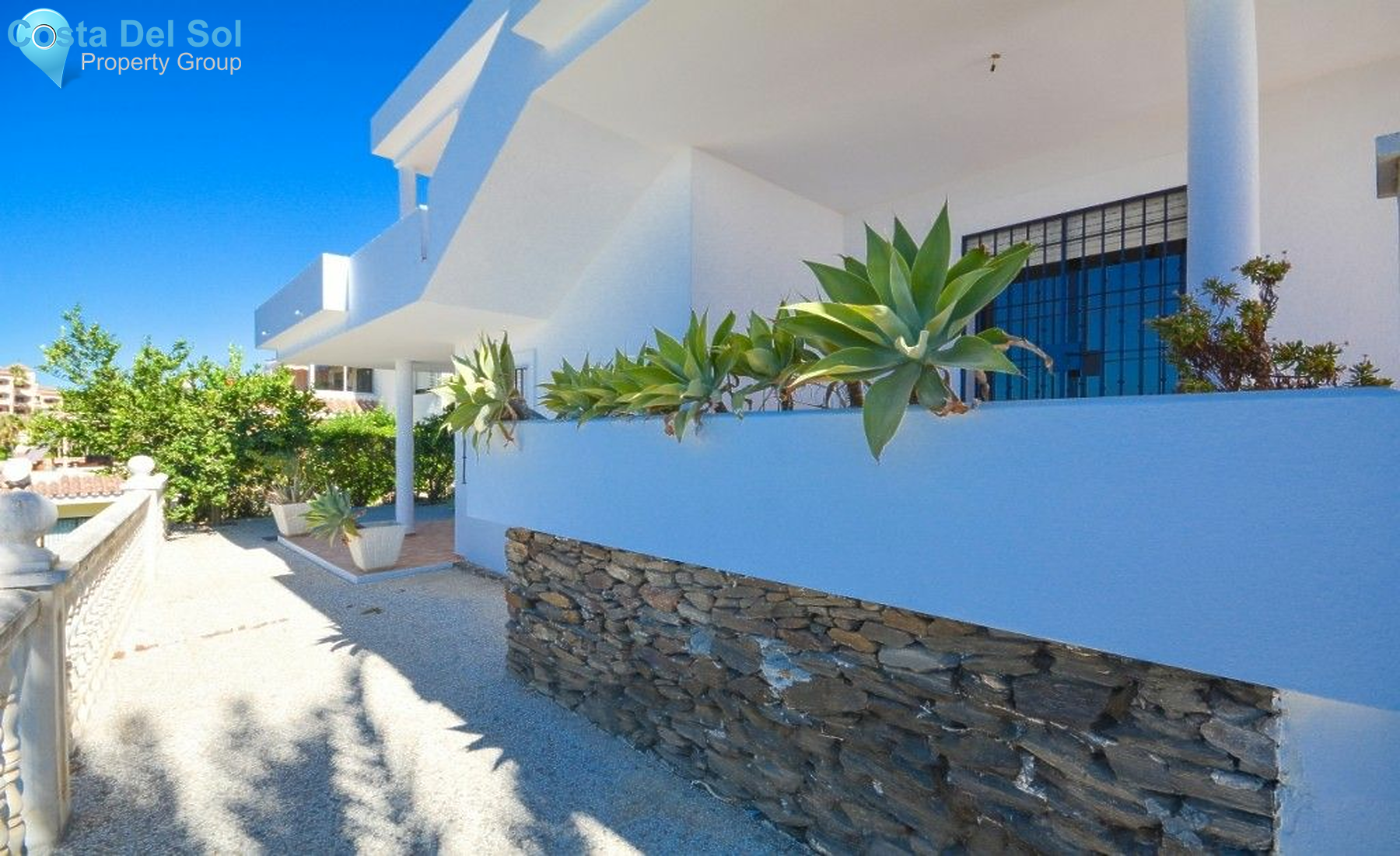 Detached Villa in Mijas Costa-1194657