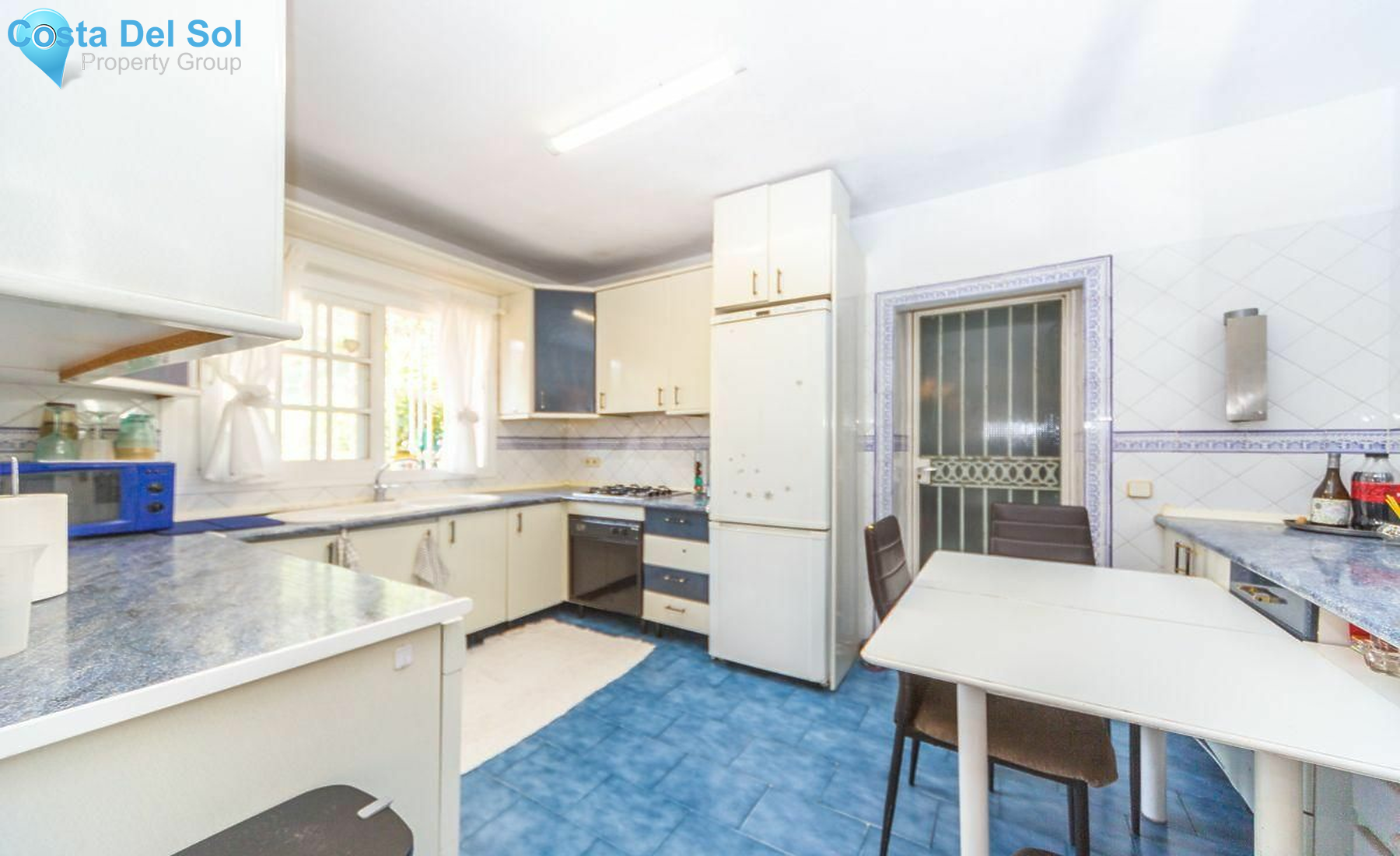 Detached Villa in Mijas-1160941