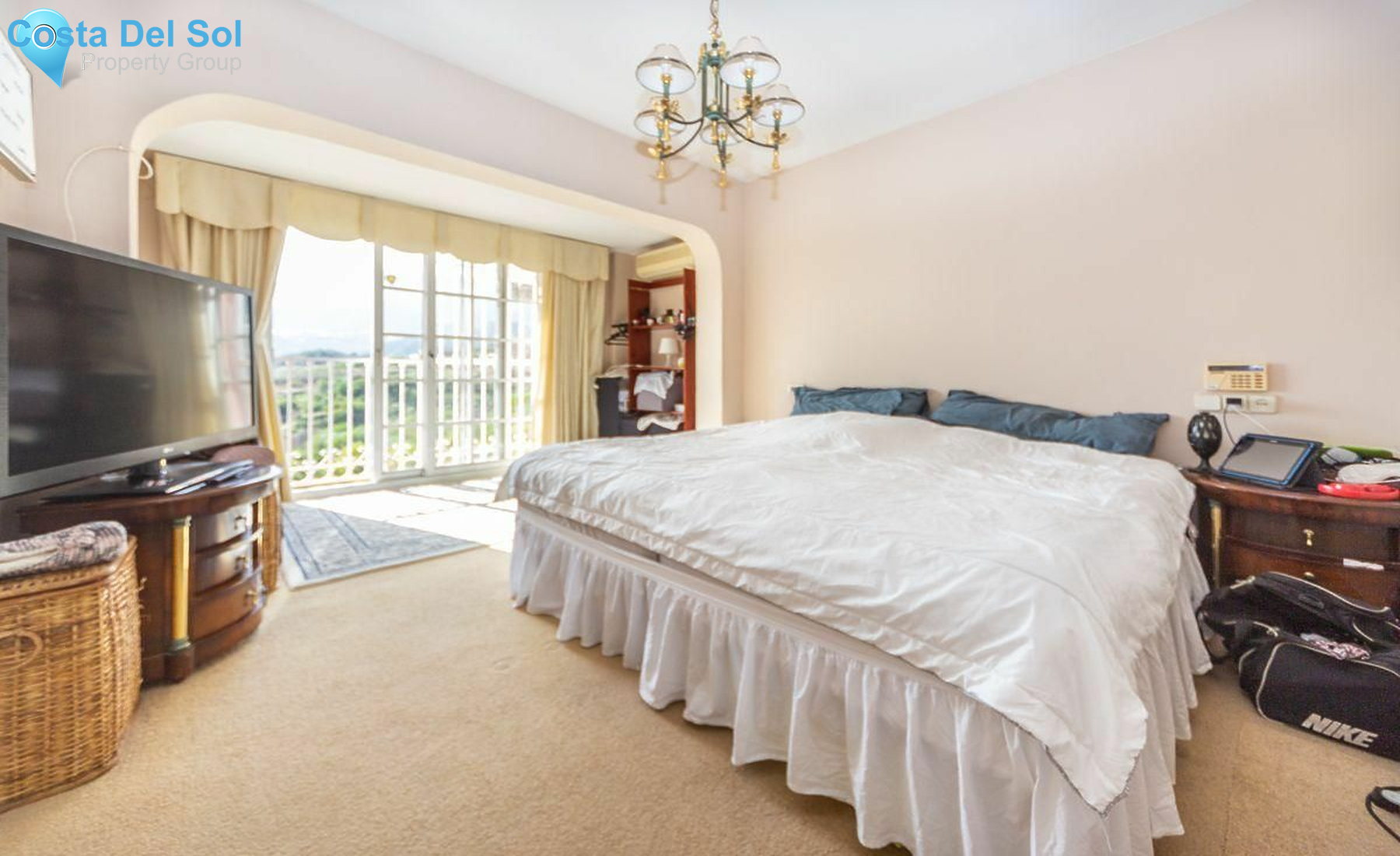 Detached Villa in Mijas-1160943