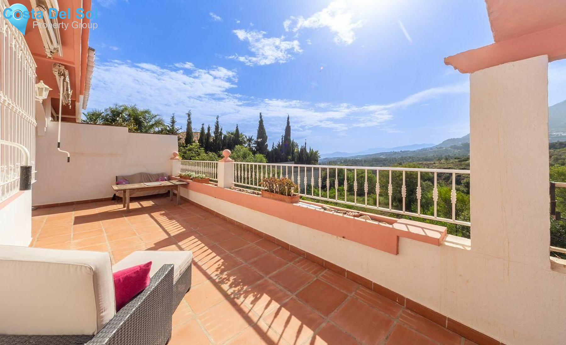 Detached Villa in Mijas-1160930