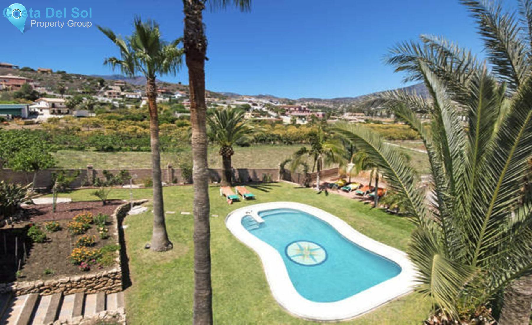 Detached Villa in Mijas-1191574
